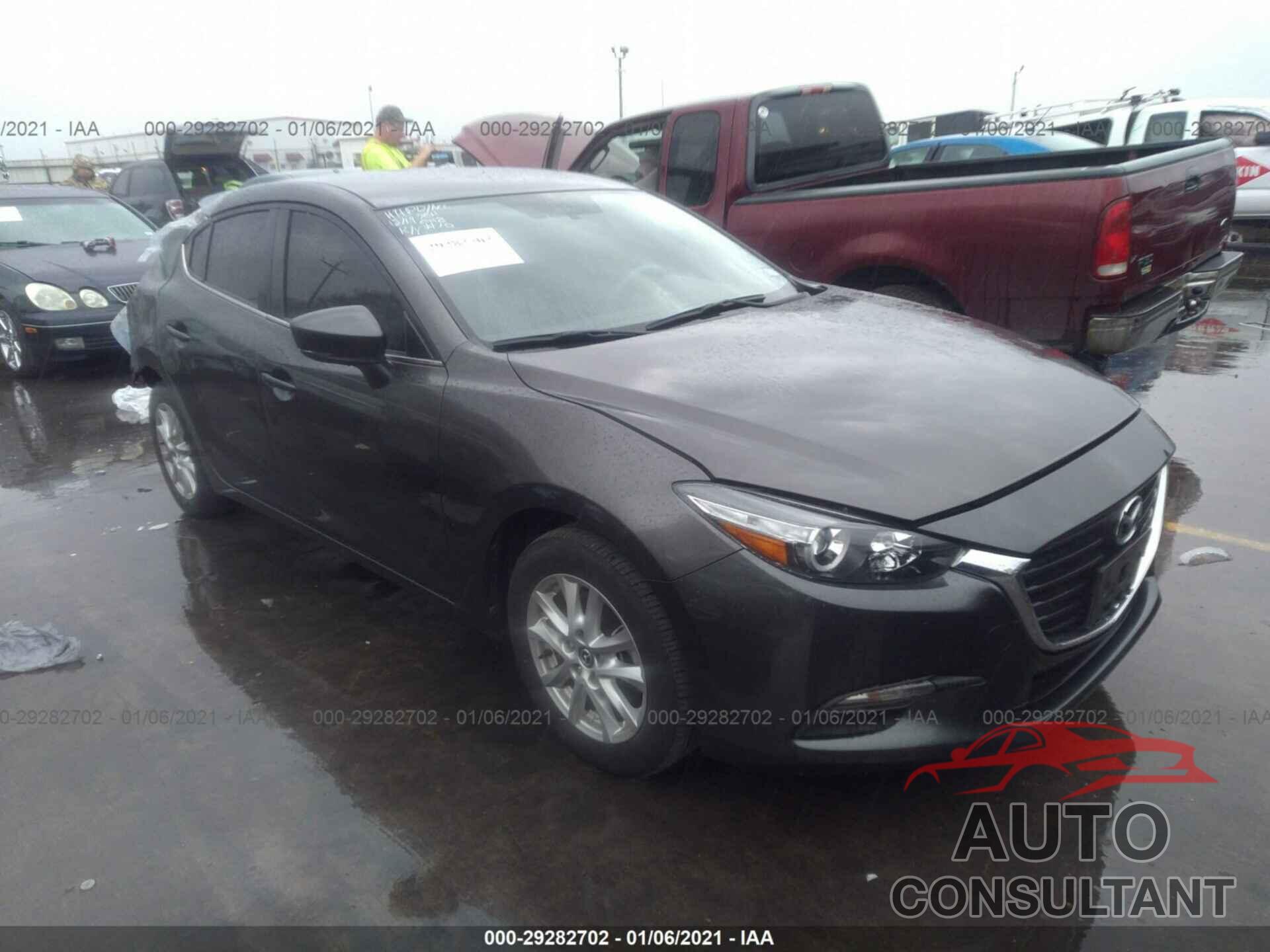 MAZDA MAZDA3 4-DOOR 2017 - 3MZBN1U77HM124747