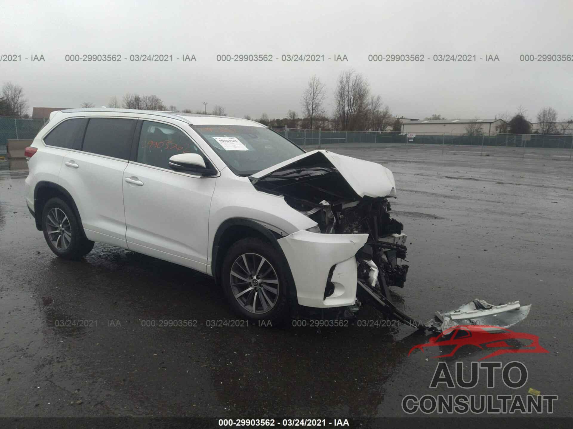 TOYOTA HIGHLANDER 2017 - 5TDJZRFH2HS367745