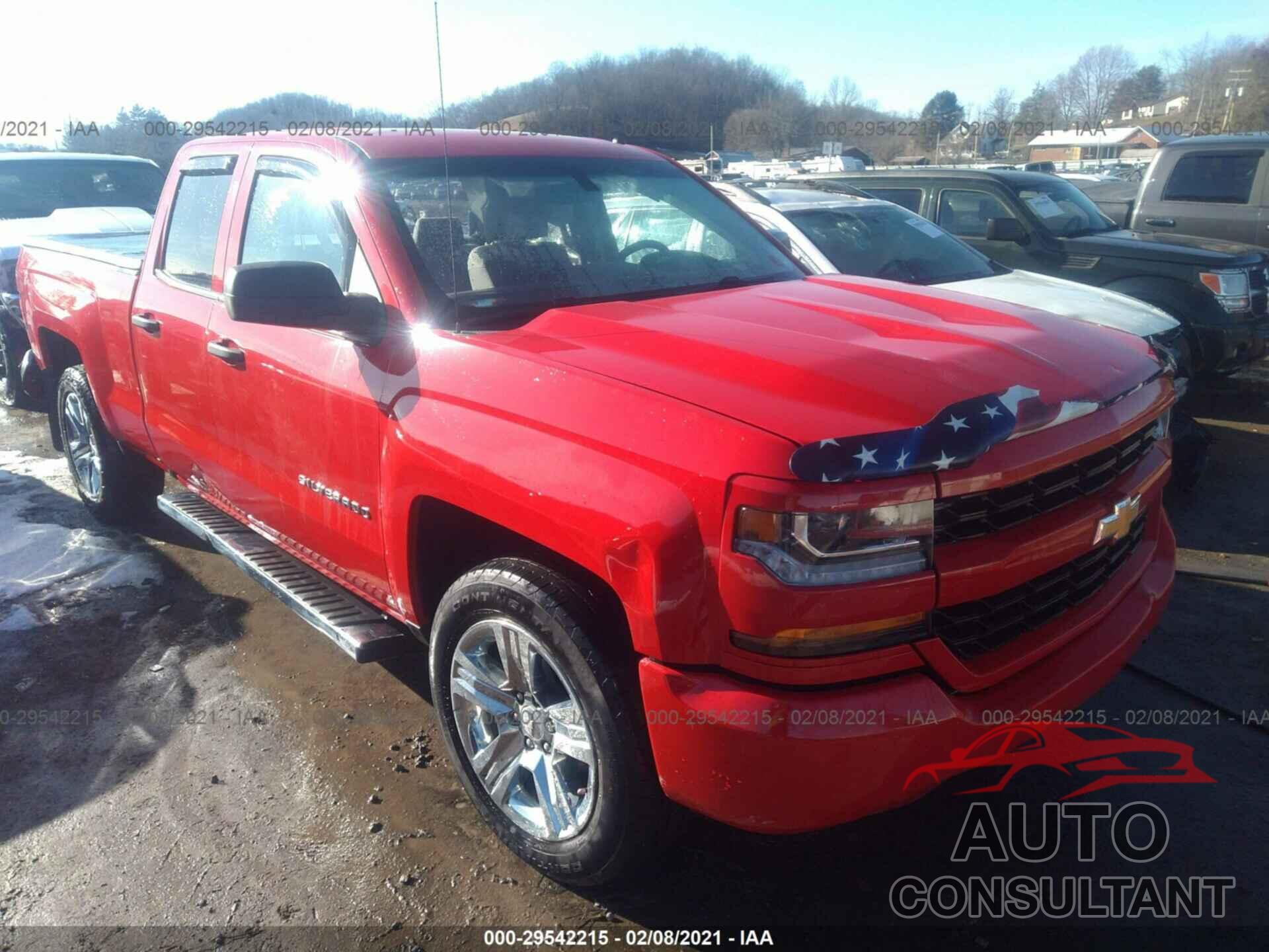CHEVROLET SILVERADO 1500 2018 - 1GCRCPEC4JZ230051
