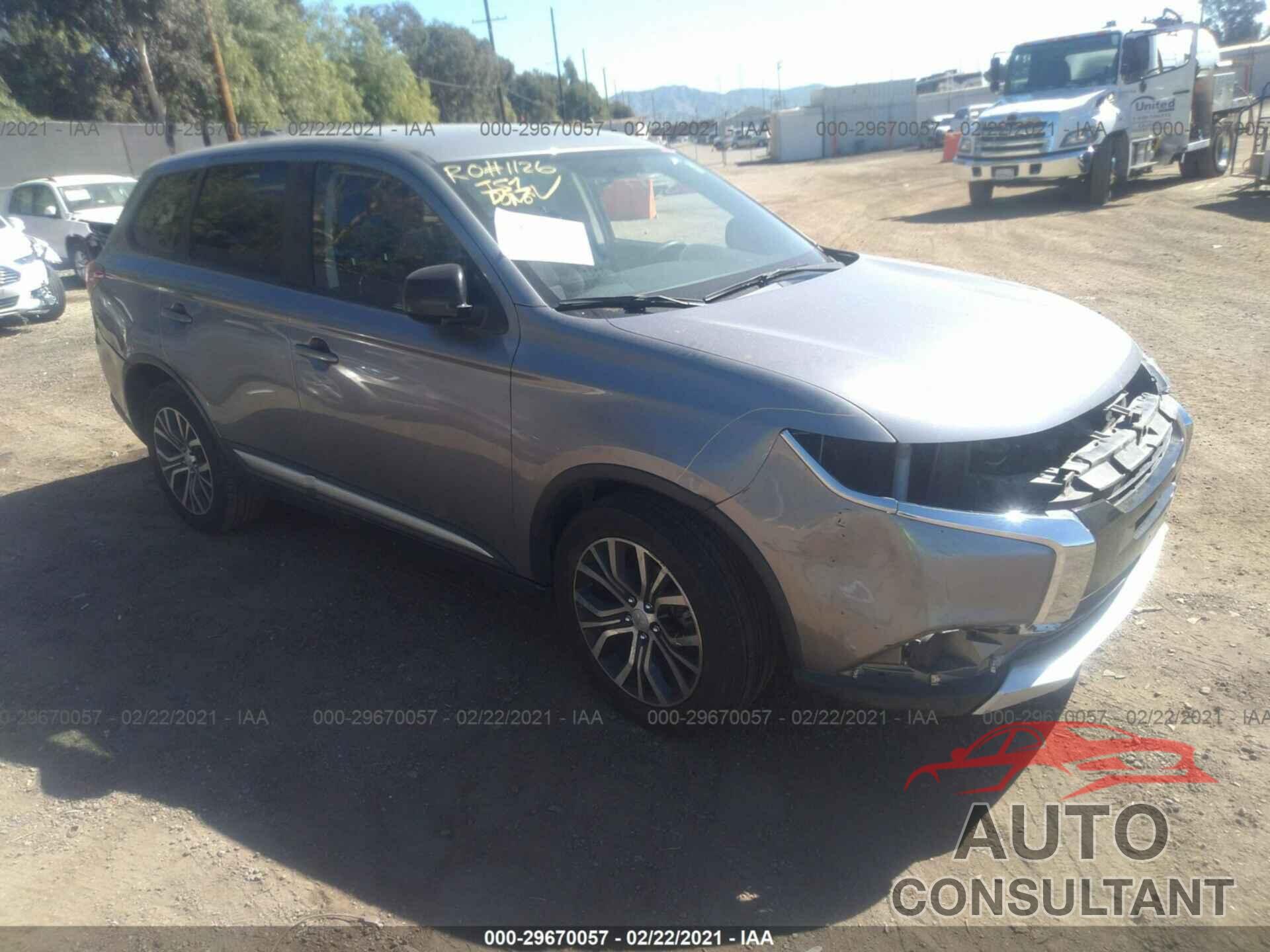 MITSUBISHI OUTLANDER 2018 - JA4AZ3A34JZ061895