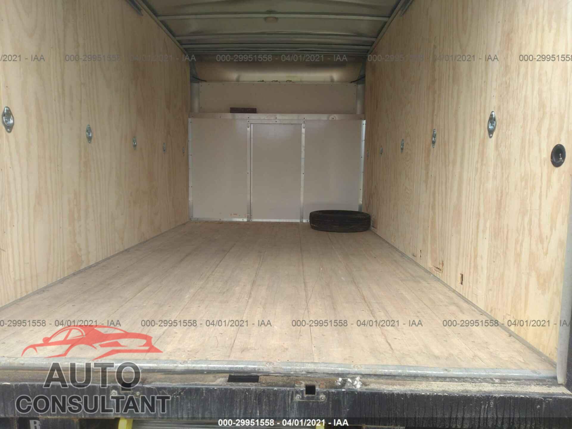FORD E-SERIES CUTAWAY 2021 - 1FDWE3FK2MDC20272