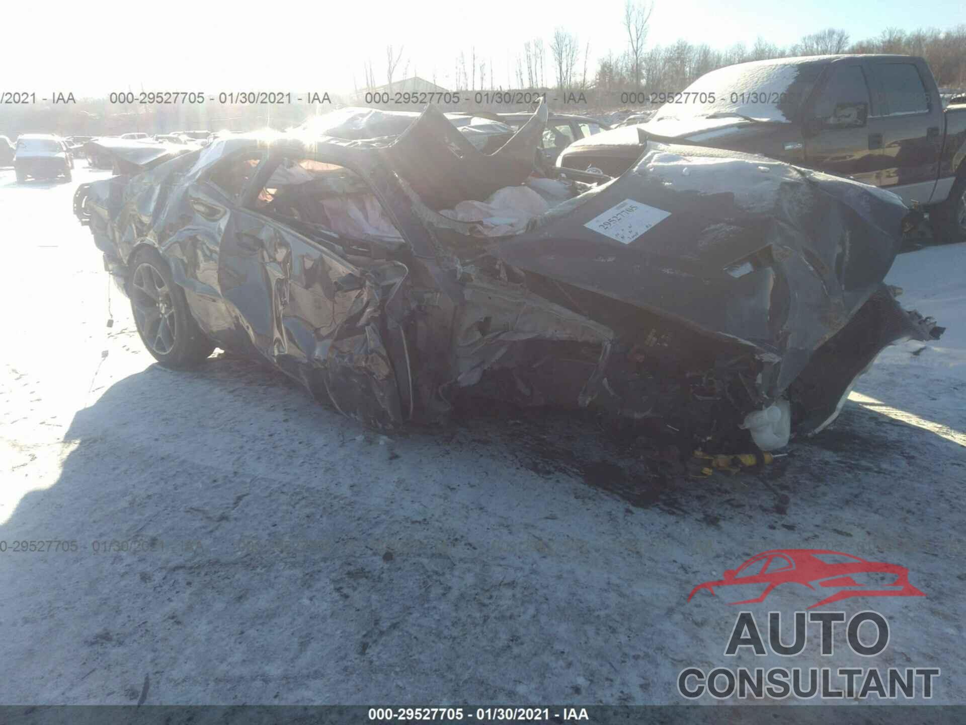 DODGE CHALLENGER 2018 - 2C3CDZAG8JH318239