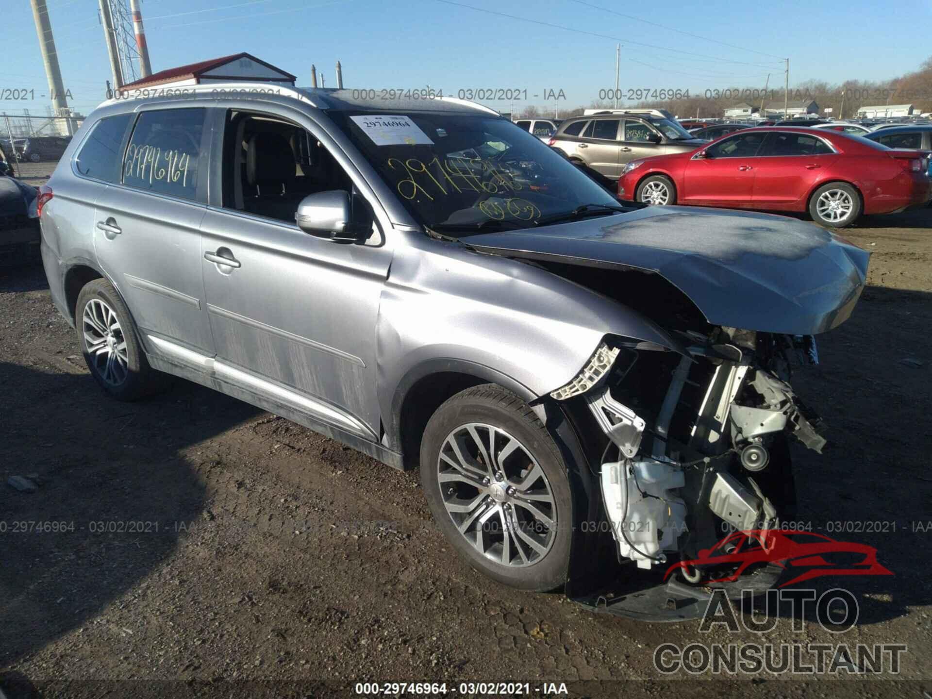 MITSUBISHI OUTLANDER 2017 - JA4AD3A35HZ036982