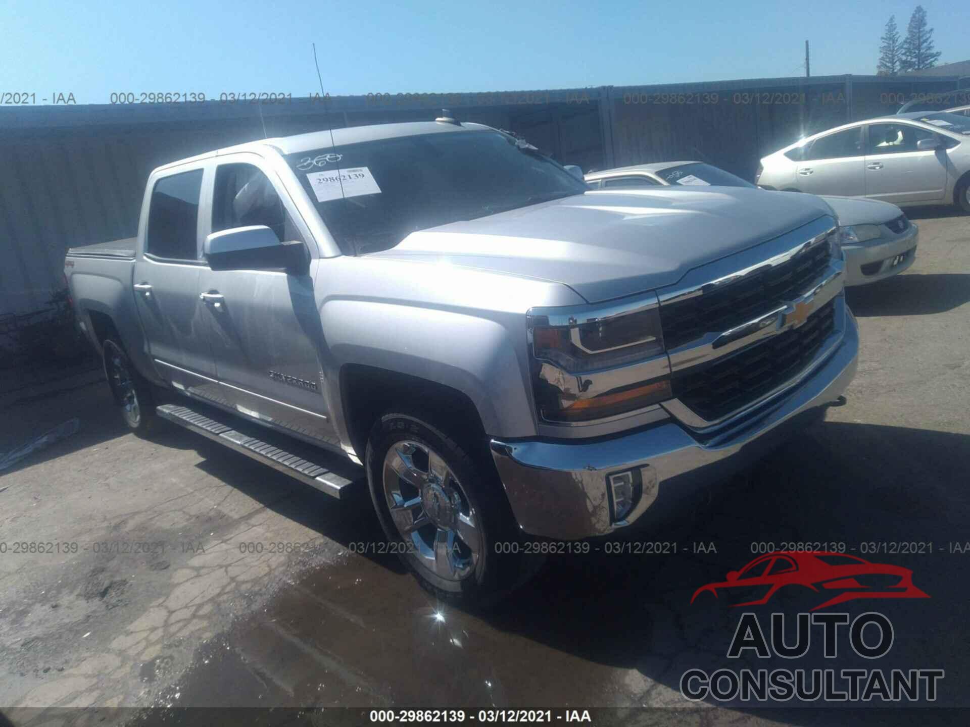 CHEVROLET SILVERADO 1500 2018 - 3GCUKRER5JG424715