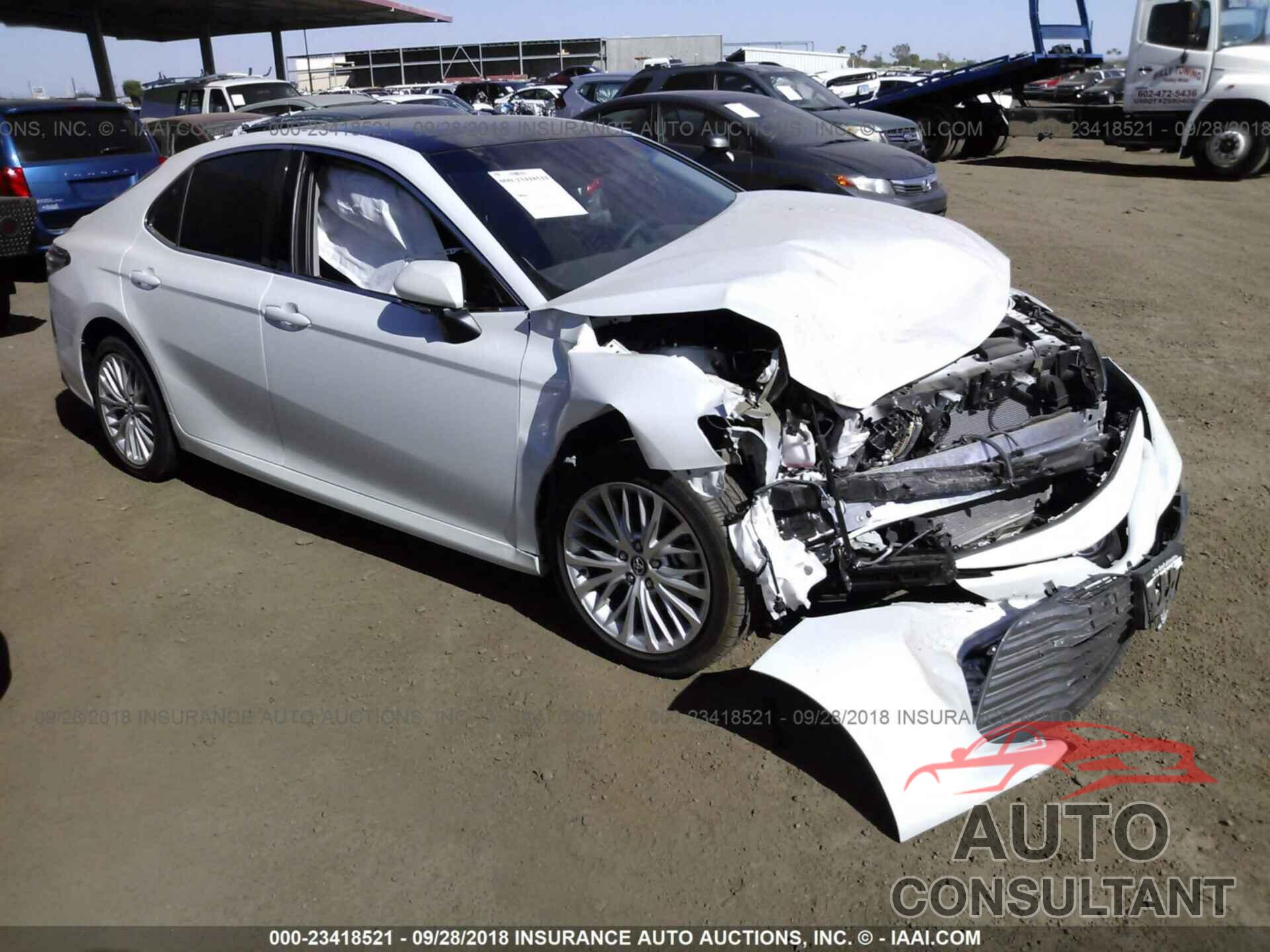 Toyota Camry 2018 - 4T1BZ1HK9JU015225