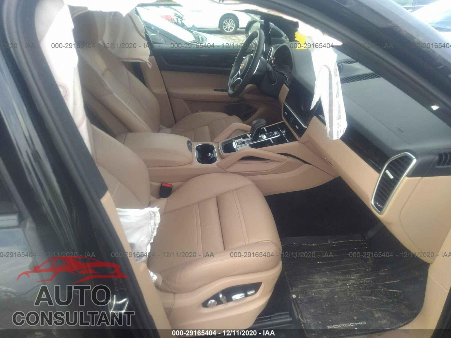 PORSCHE CAYENNE 2019 - WP1AA2AY5KDA08168