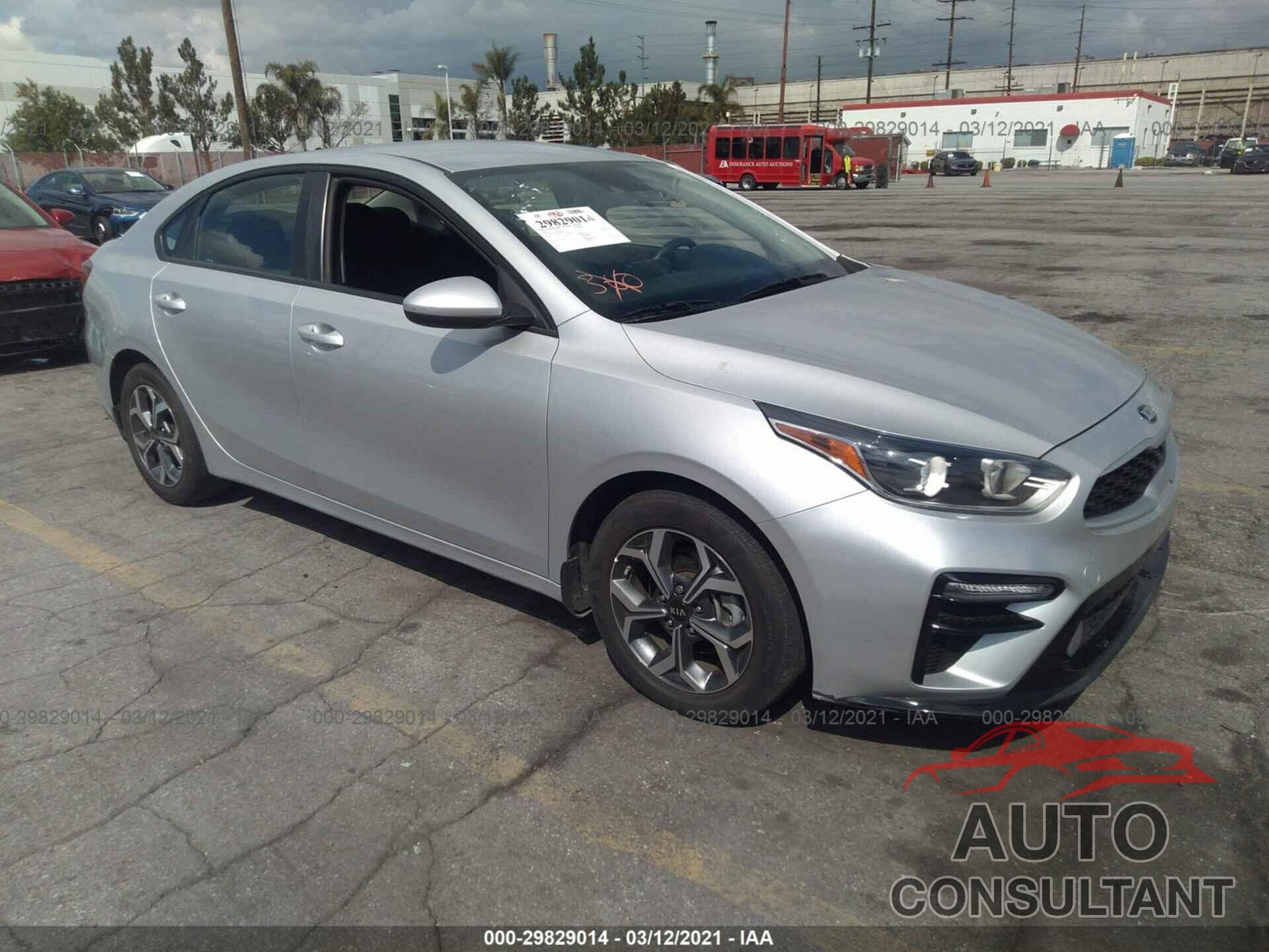 KIA FORTE 2019 - 3KPF24AD5KE048178