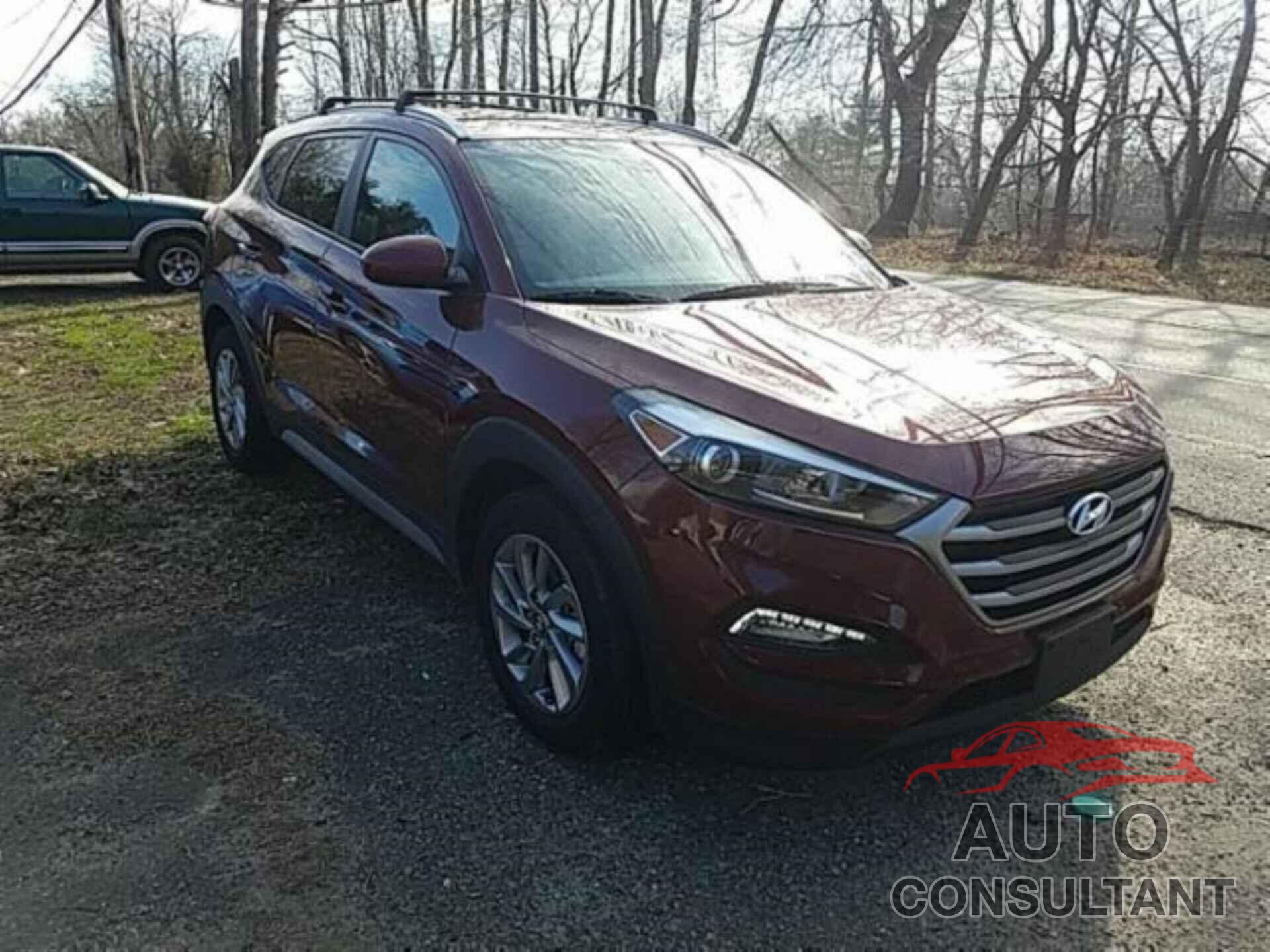 HYUNDAI TUCSON 2018 - KM8J3CA45JU771655