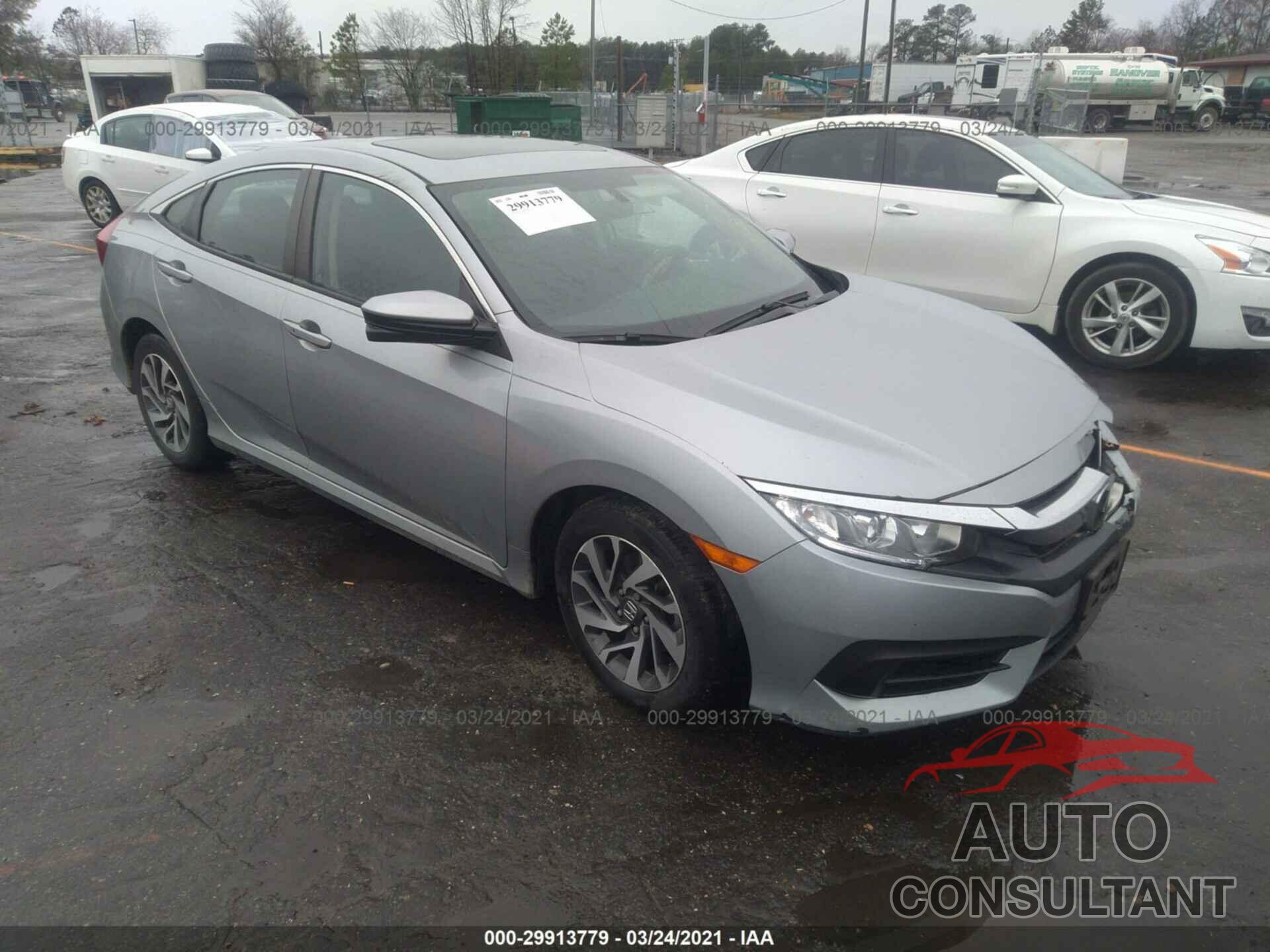 HONDA CIVIC SEDAN 2018 - 2HGFC2F70JH587039