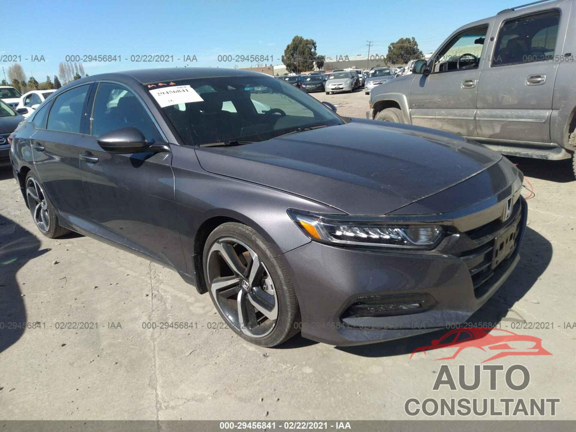 HONDA ACCORD SEDAN 2018 - 1HGCV1F37JA200408