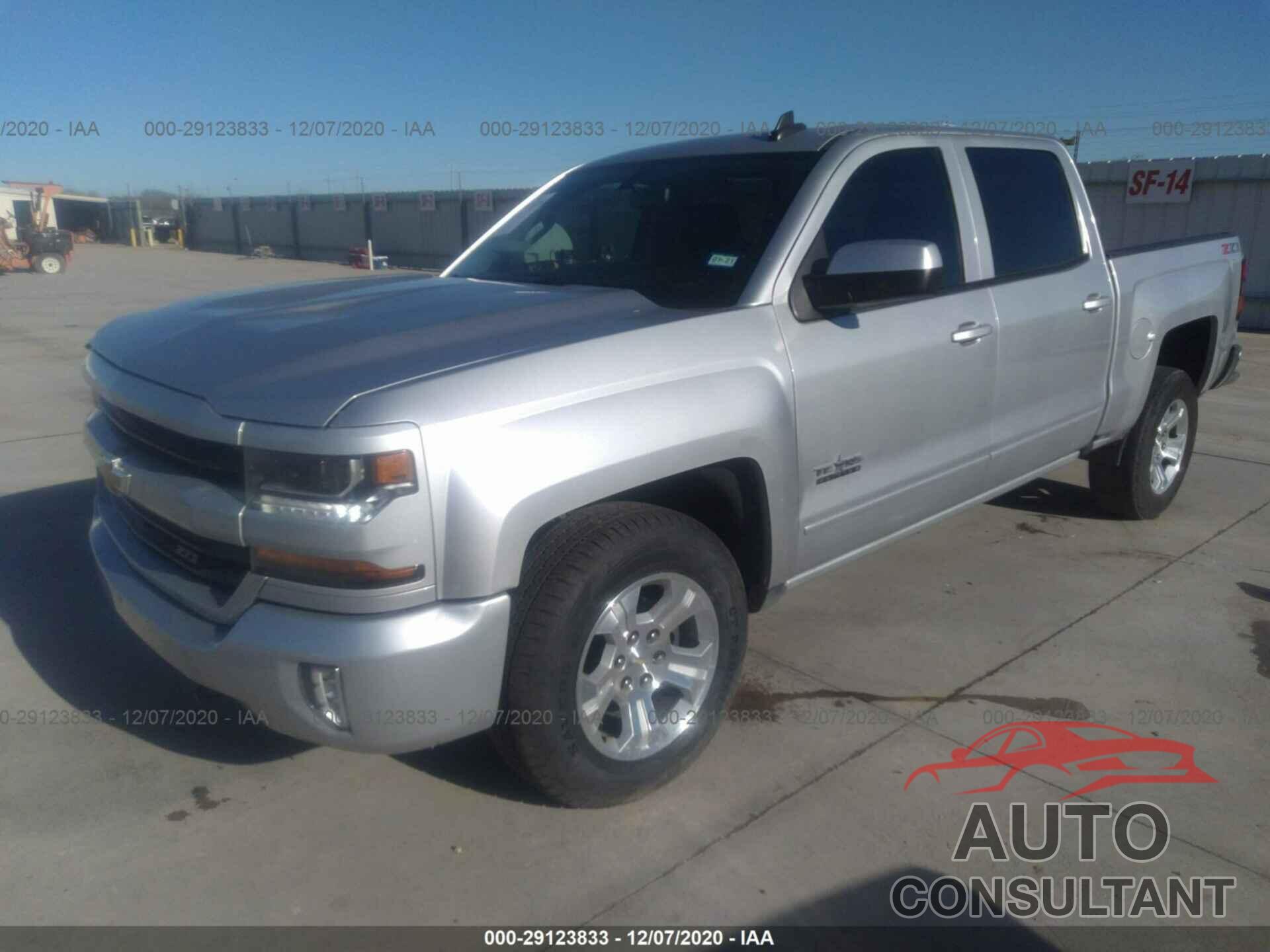 CHEVROLET SILVERADO 1500 2018 - 3GCUKREC2JG616945