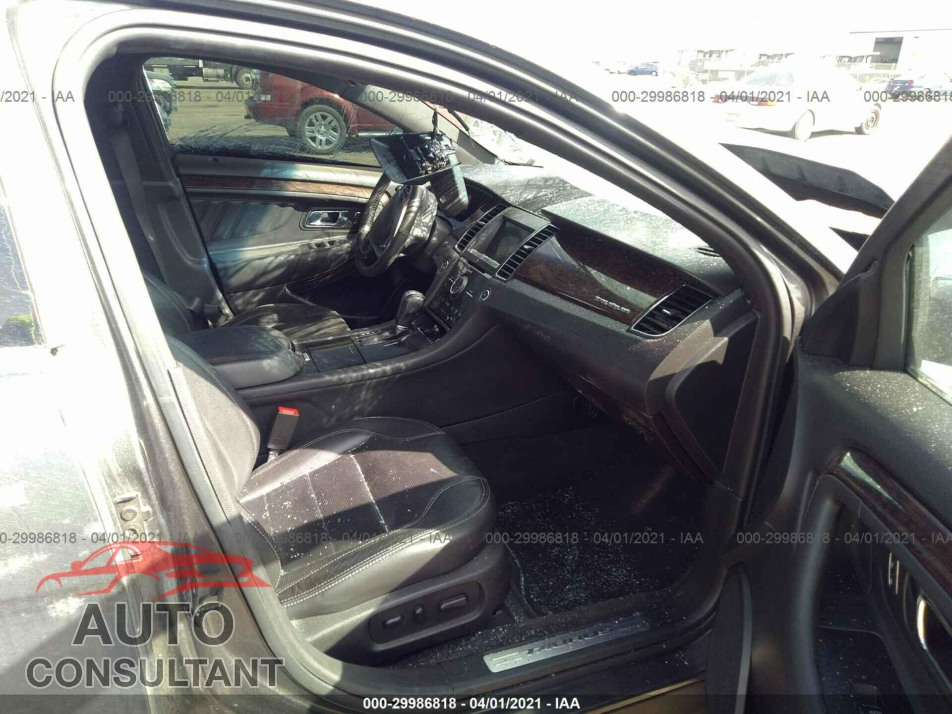 FORD TAURUS 2017 - 1FAHP2F86HG111880