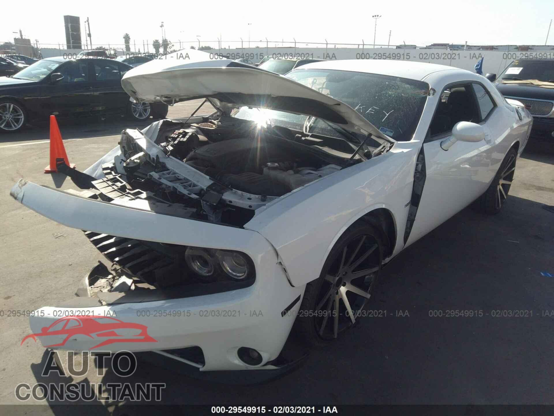 DODGE CHALLENGER 2018 - 2C3CDZBT0JH334527