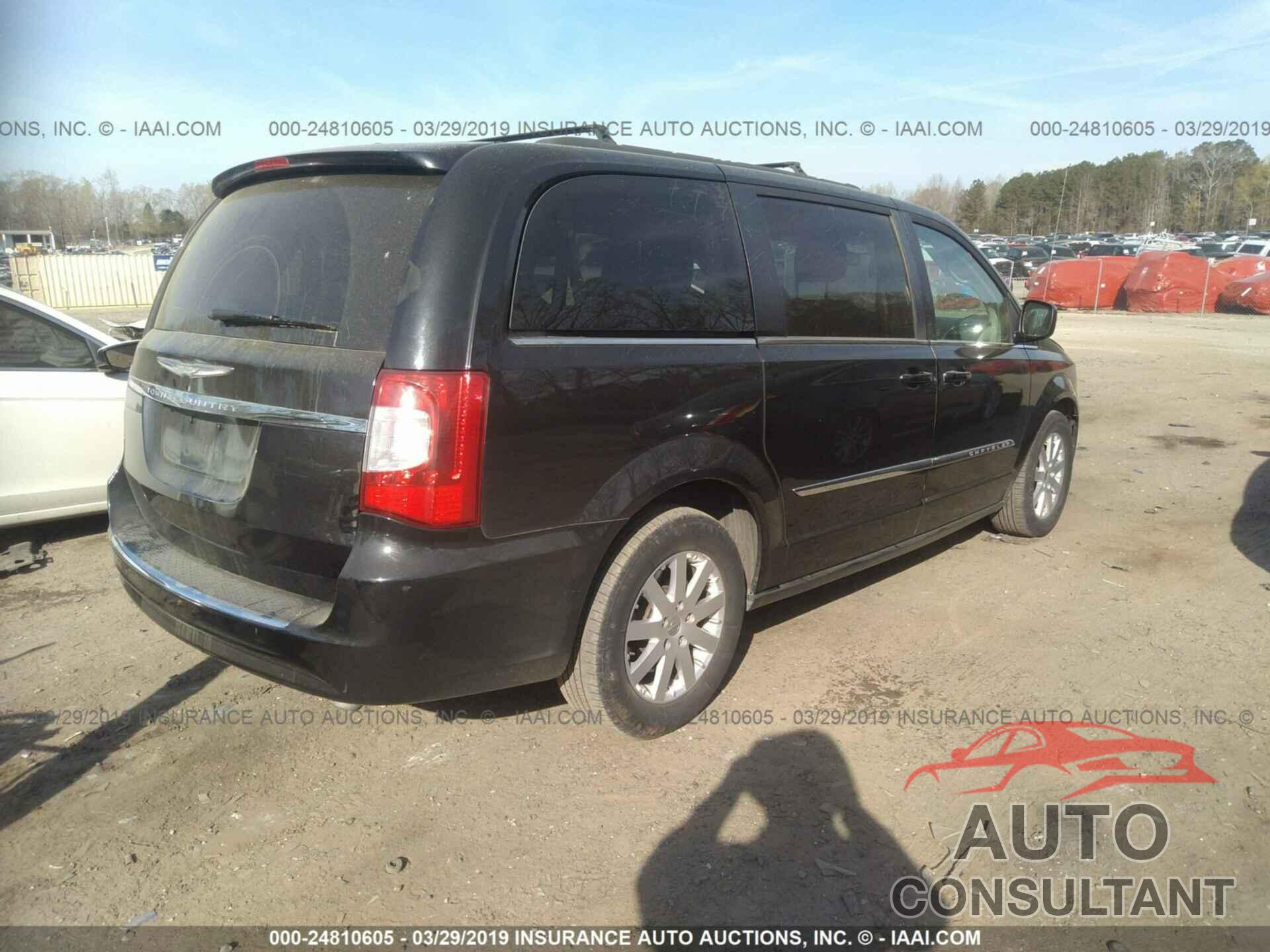 CHRYSLER TOWN & COUNTRY 2015 - 2C4RC1BG4FR537824