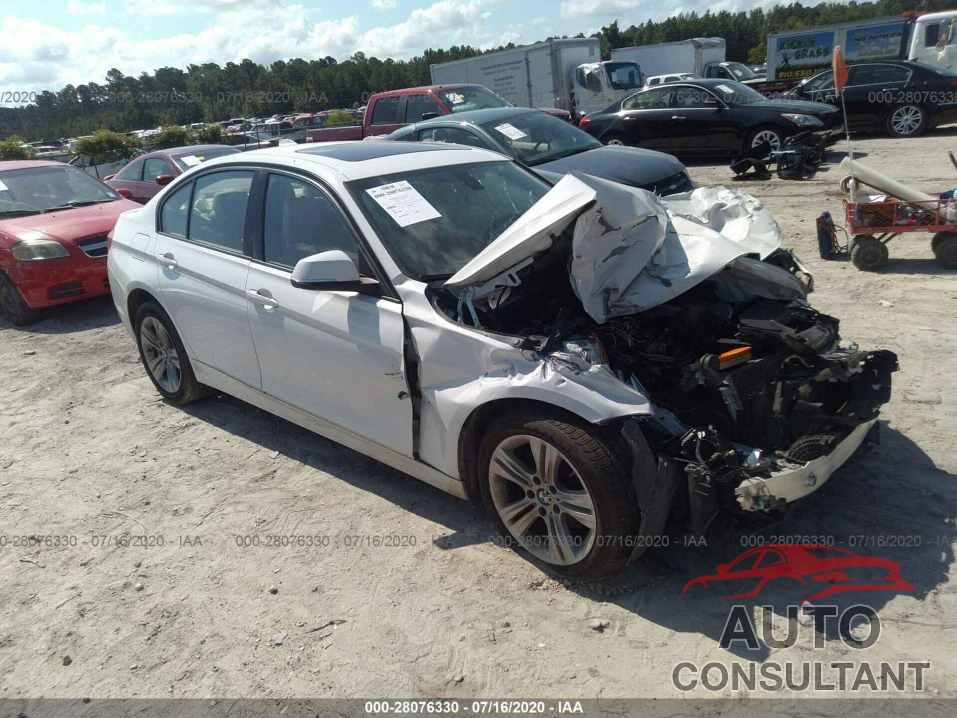 BMW 3 SERIES 2016 - WBA8E3G59GNT80330
