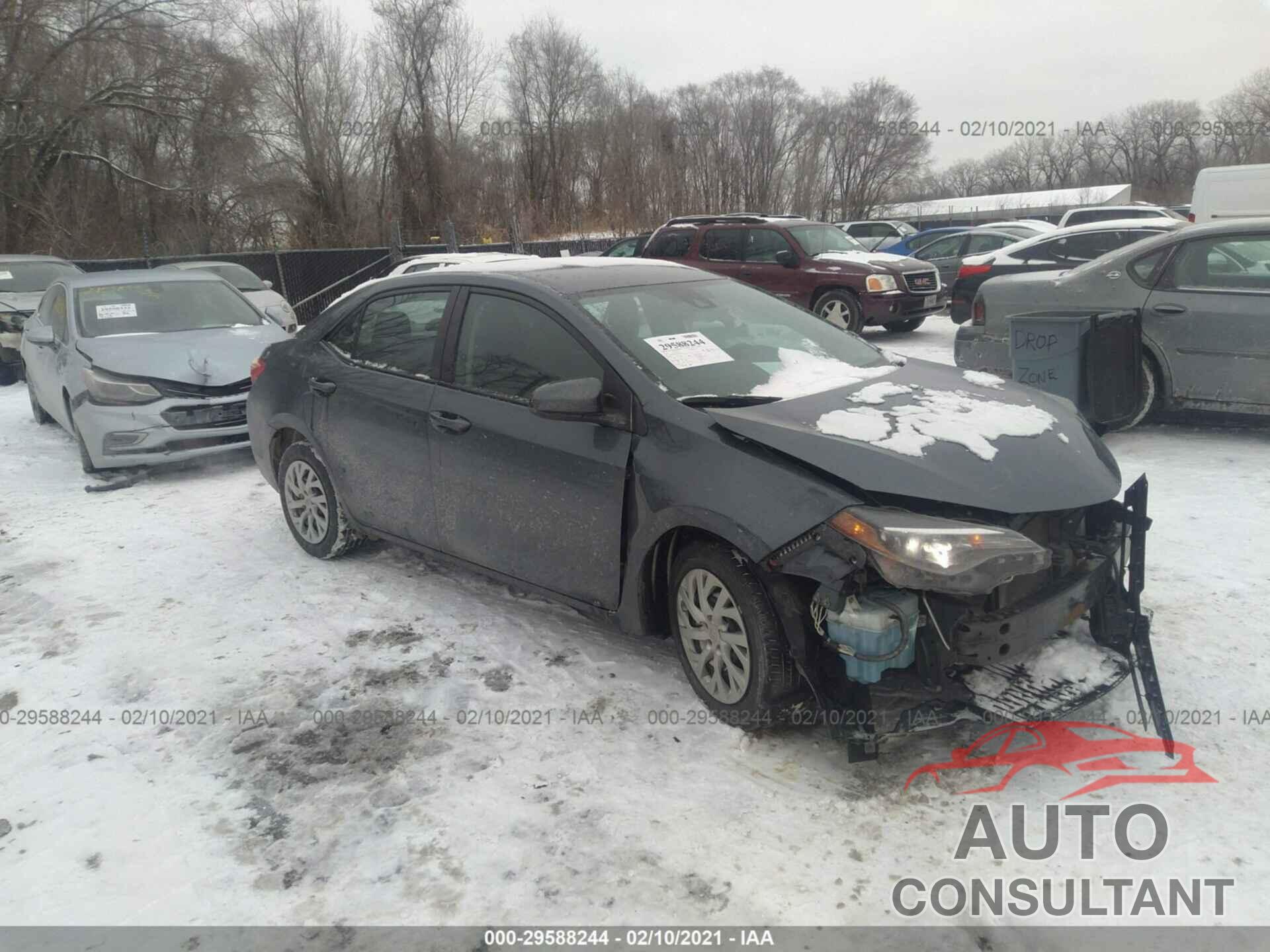 TOYOTA COROLLA 2018 - 2T1BURHEXJC026856
