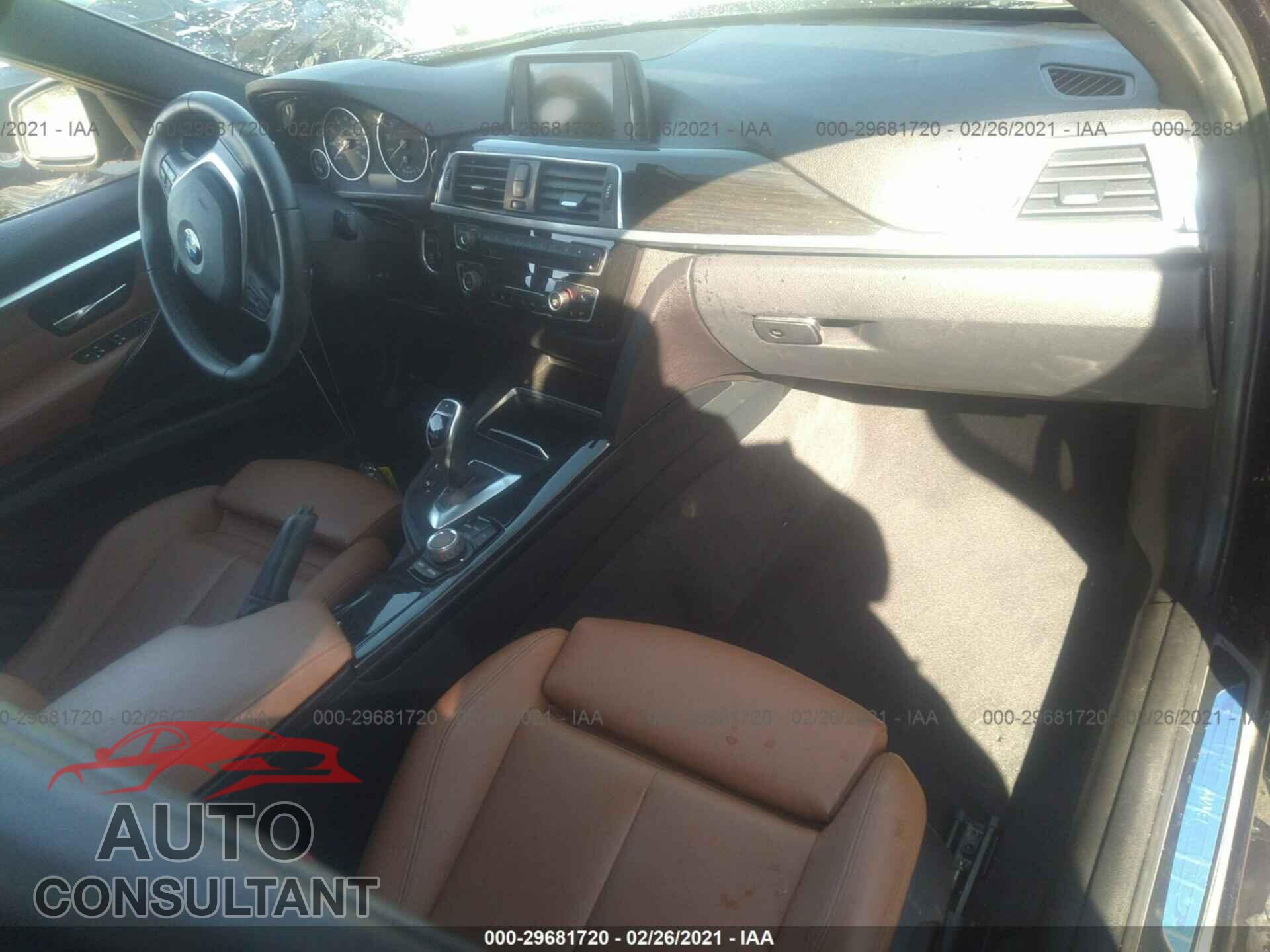 BMW 3 SERIES 2016 - WBA8E9G59GNU27620
