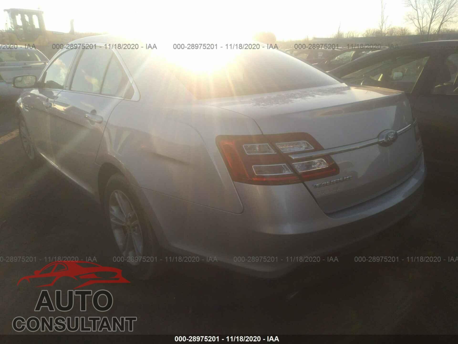 FORD TAURUS 2017 - 1FAHP2E88HG113003