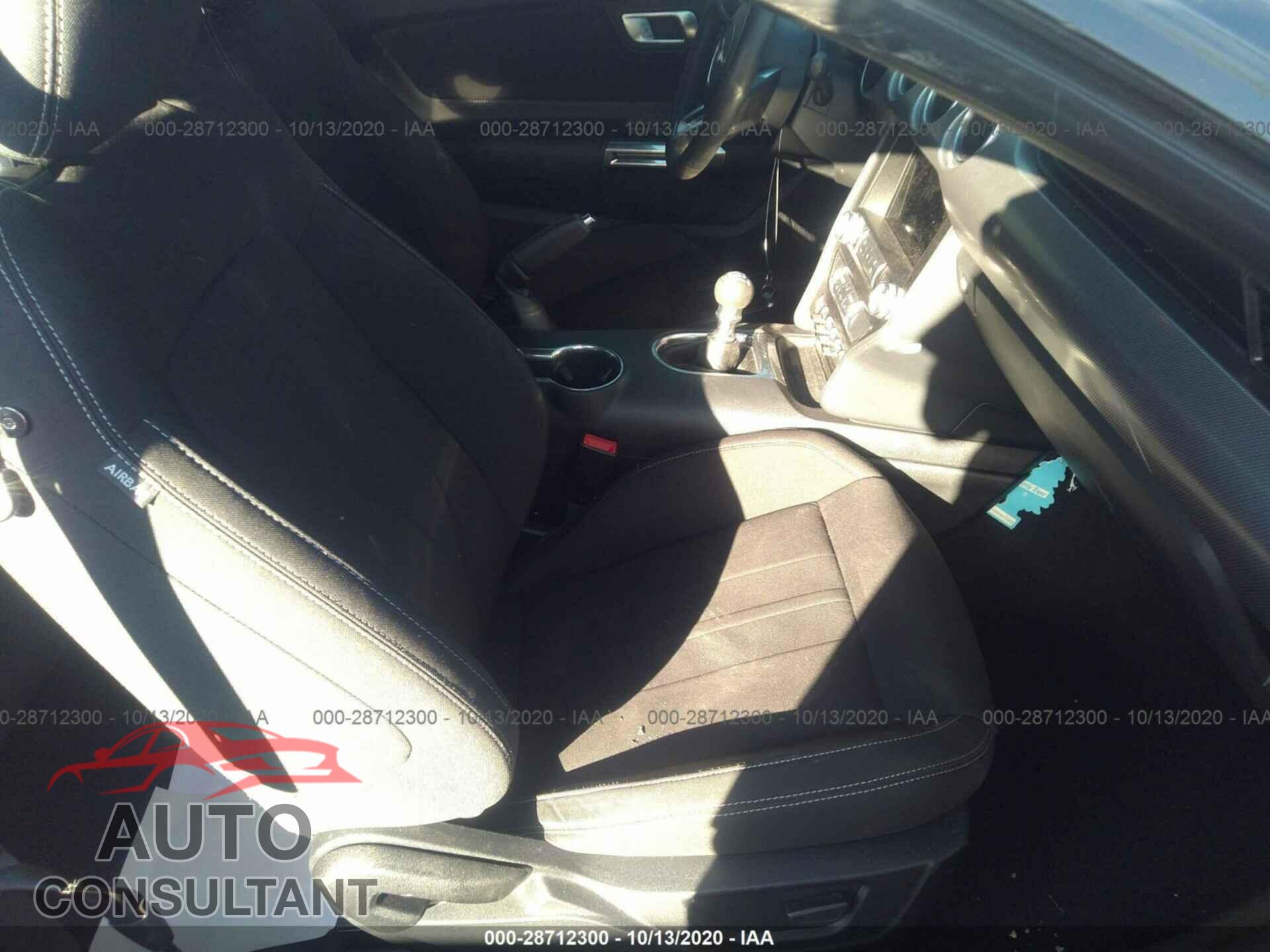 FORD MUSTANG 2020 - 1FA6P8CF2L5121243