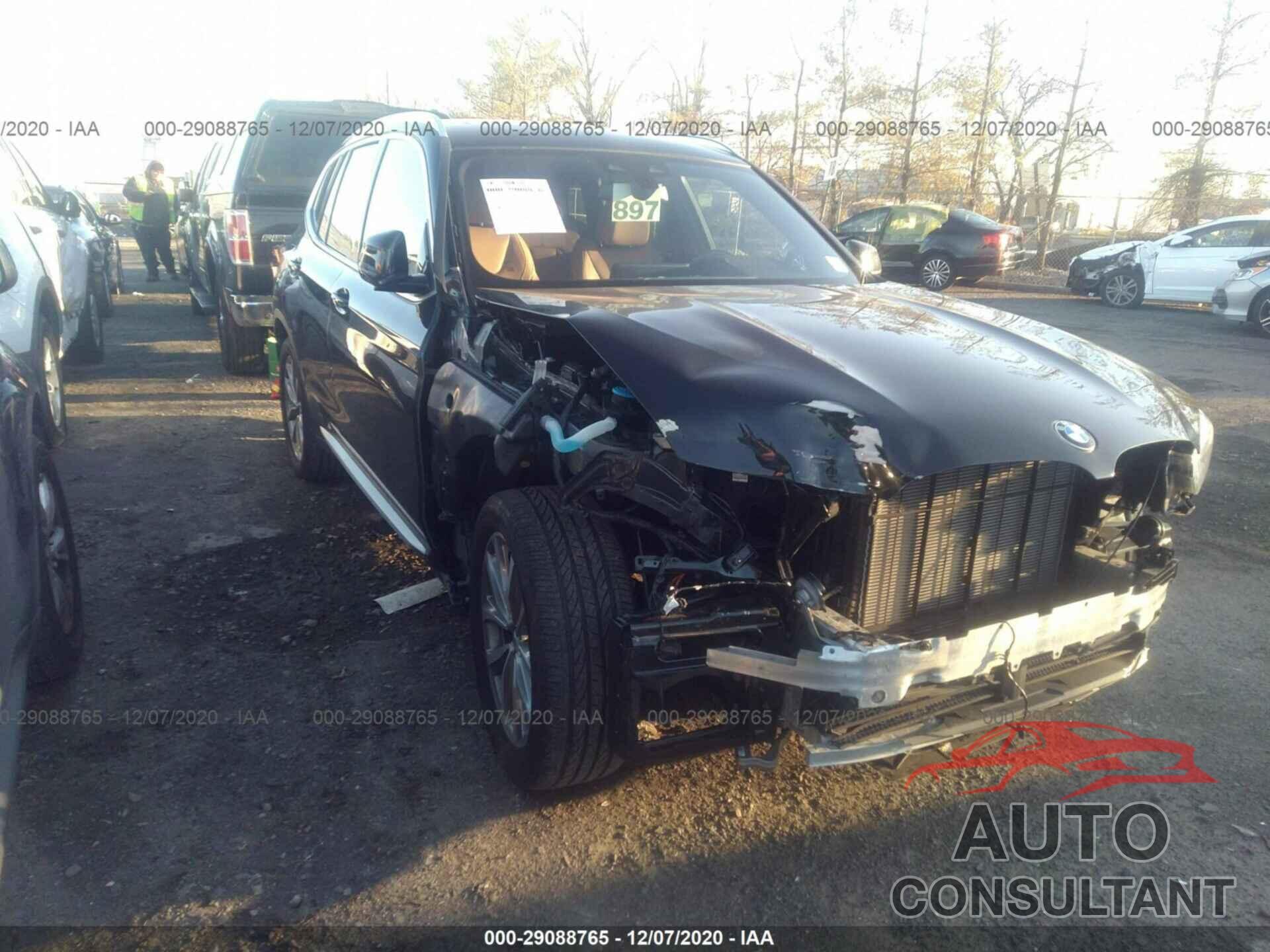 BMW X3 2019 - 5UXTR9C56KLR08015