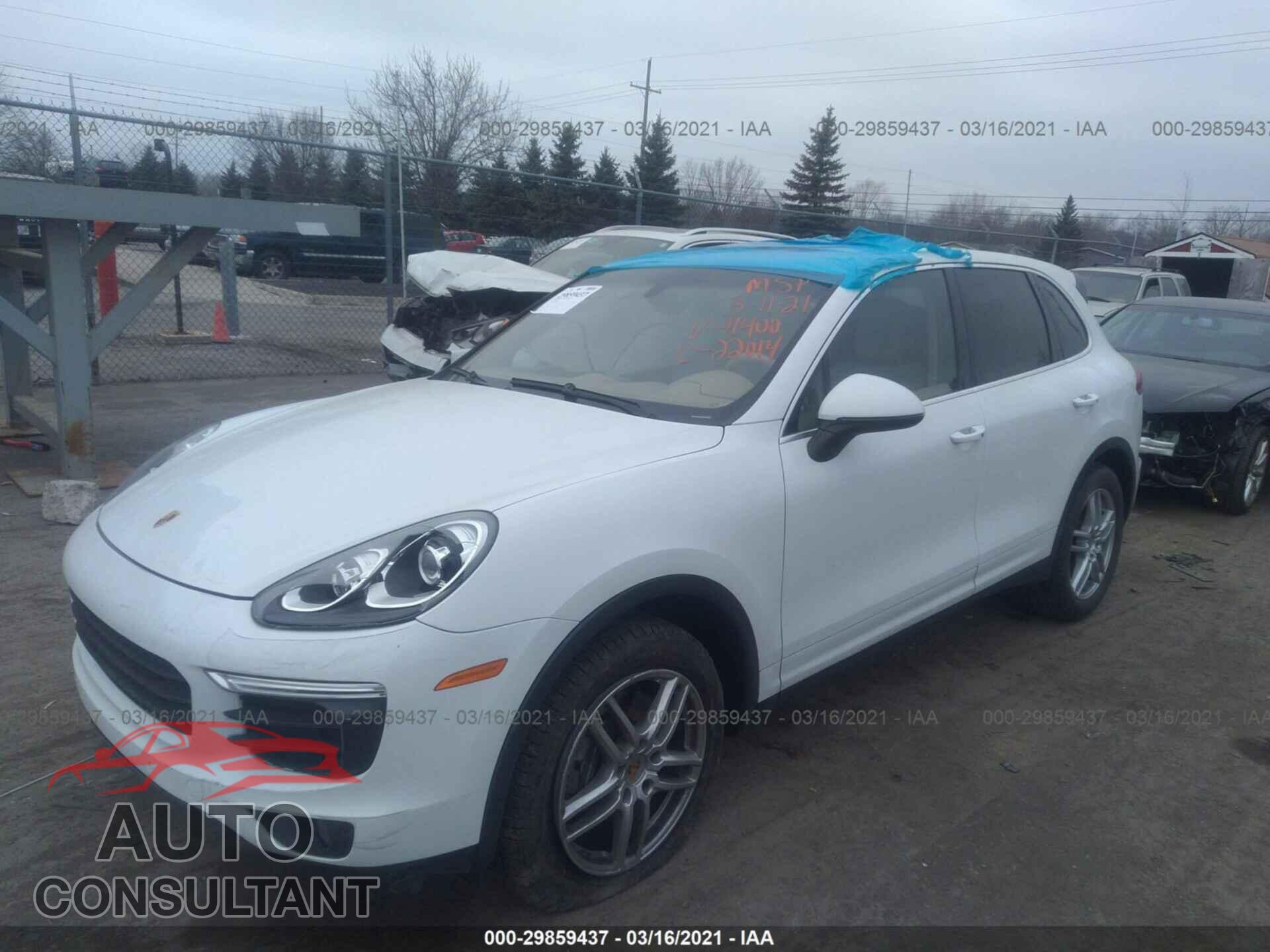 PORSCHE CAYENNE 2016 - WP1AA2A28GLA11400