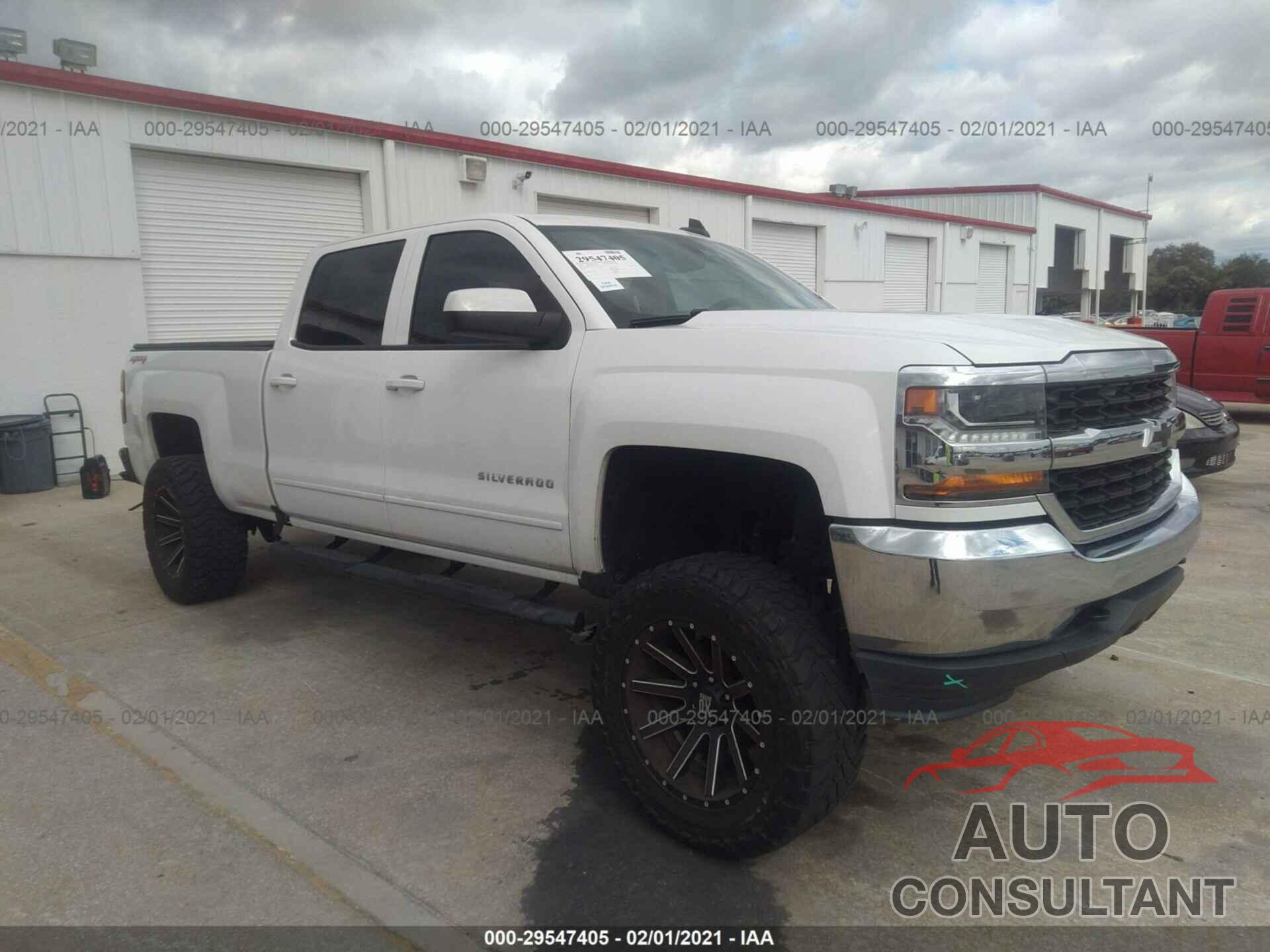 CHEVROLET SILVERADO 1500 2016 - 1GCUKREC1GF218409