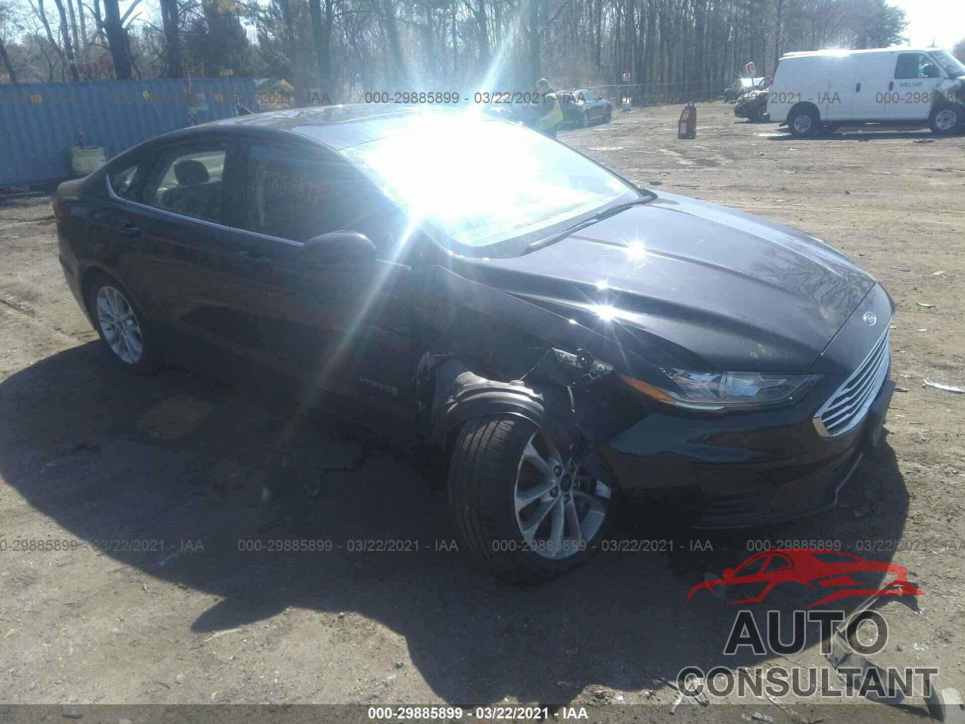 FORD FUSION HYBRID 2019 - 3FA6P0LU3KR125913