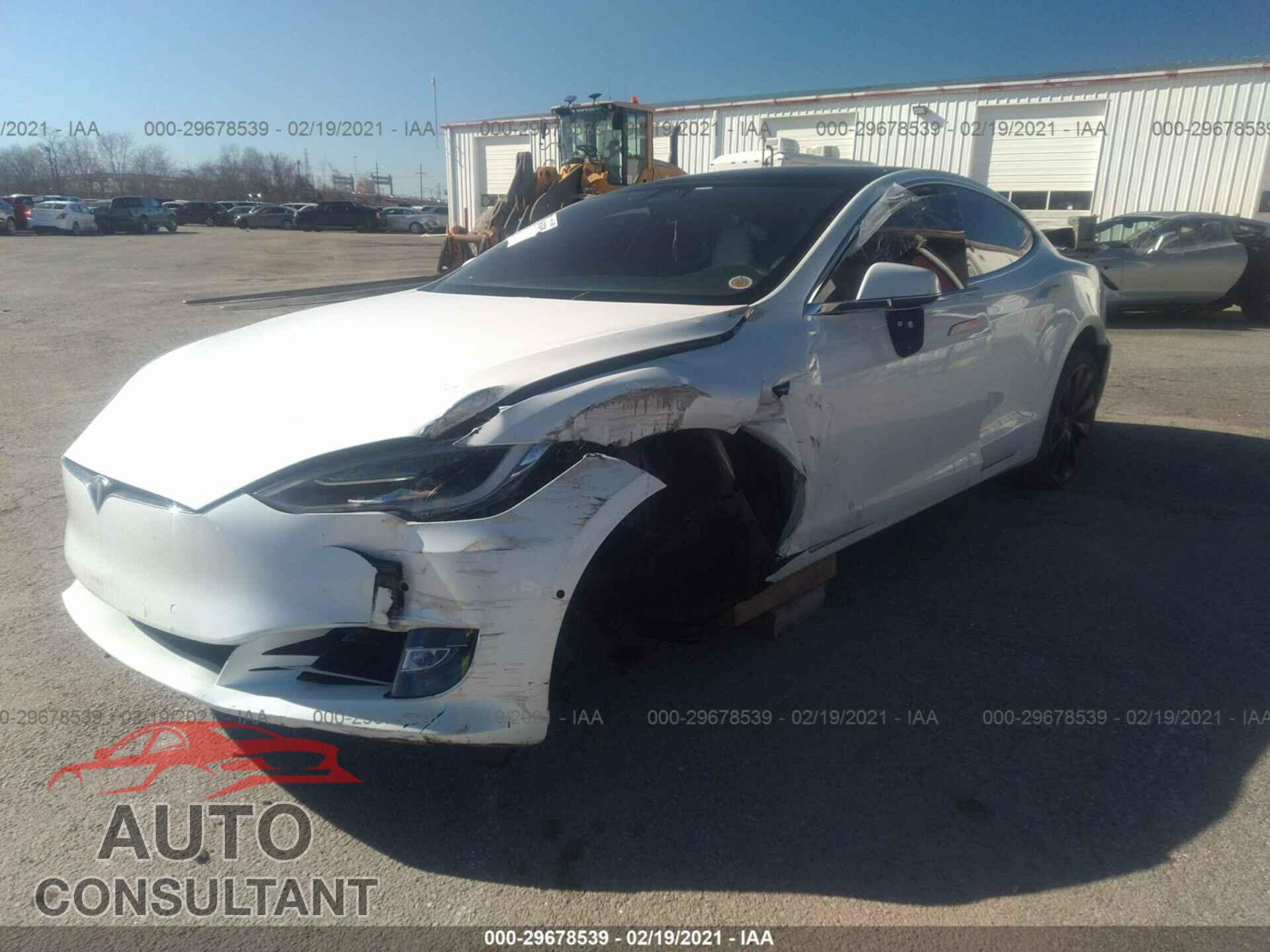 TESLA MODEL S 2020 - 5YJSA1E28LF353985