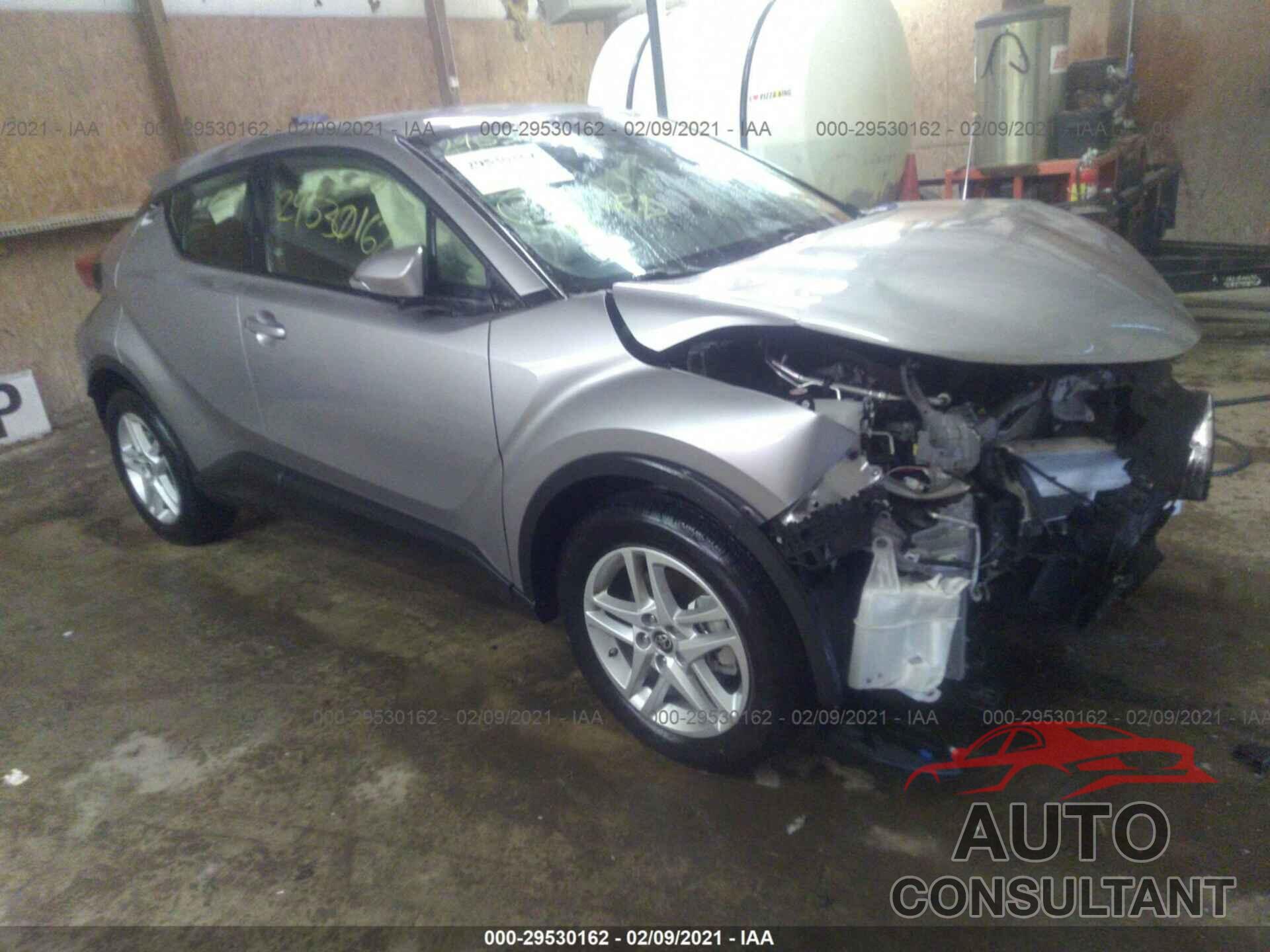 TOYOTA C-HR 2020 - JTNKHMBX8L1087515