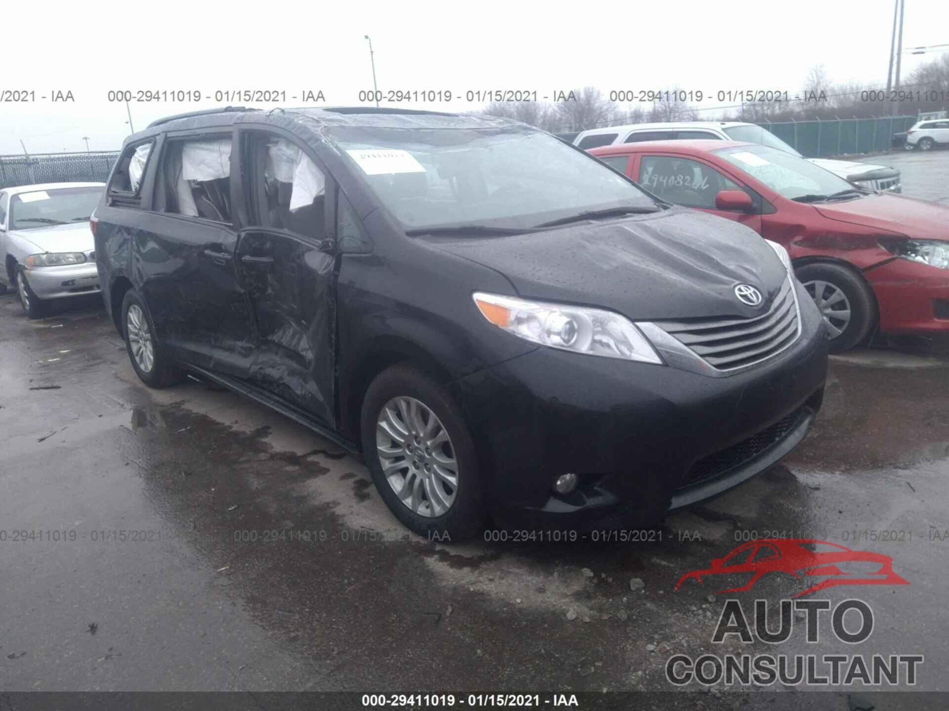 TOYOTA SIENNA 2016 - 5TDYK3DC8GS708717