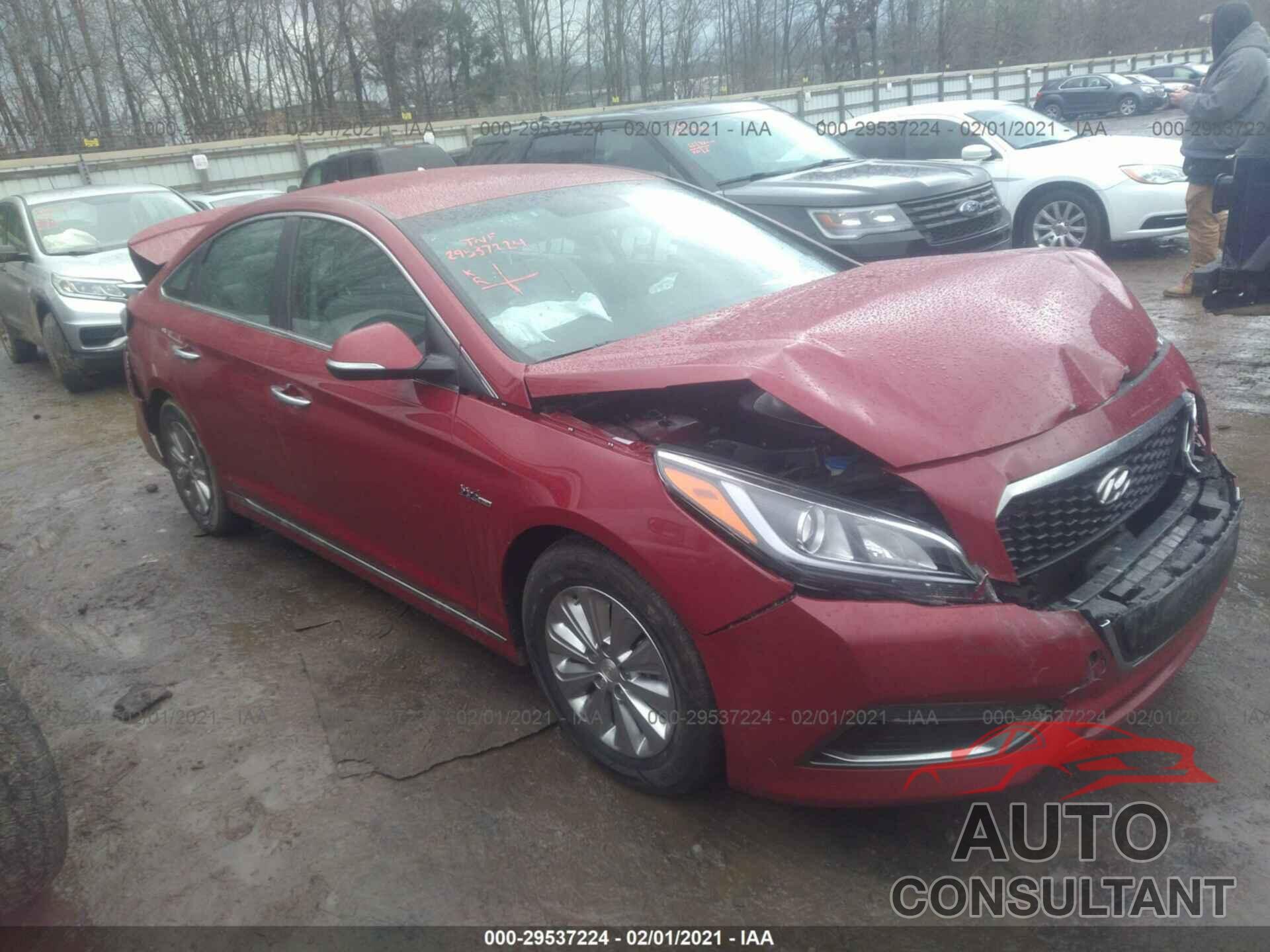 HYUNDAI SONATA HYBRID 2016 - KMHE24L12GA028233