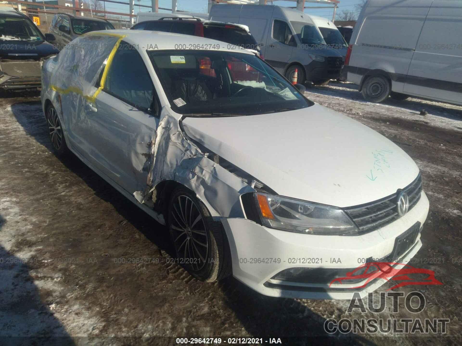 VOLKSWAGEN JETTA SEDAN 2016 - 3VWD17AJ4GM273896