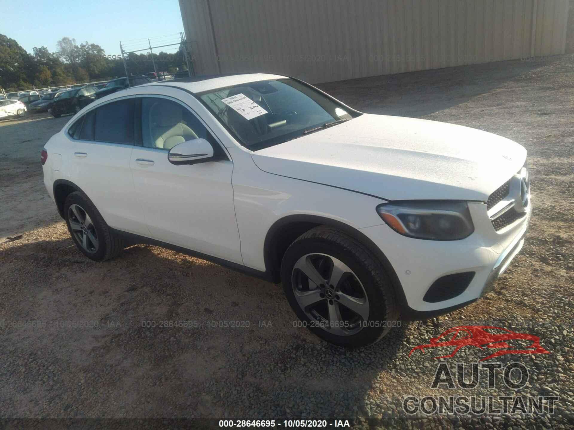 MERCEDES-BENZ GLC 2018 - WDC0J4KB4JF443781