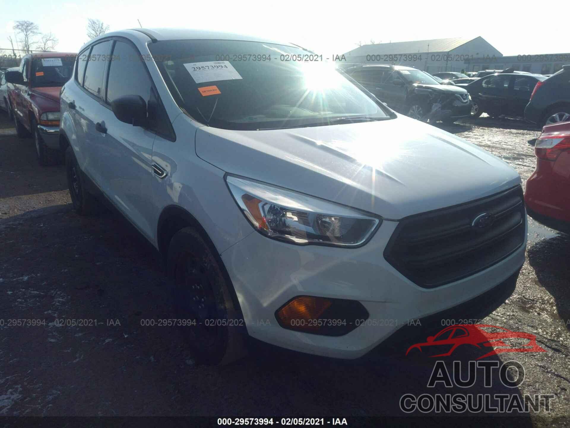 FORD ESCAPE 2017 - 1FMCU0F79HUC76201