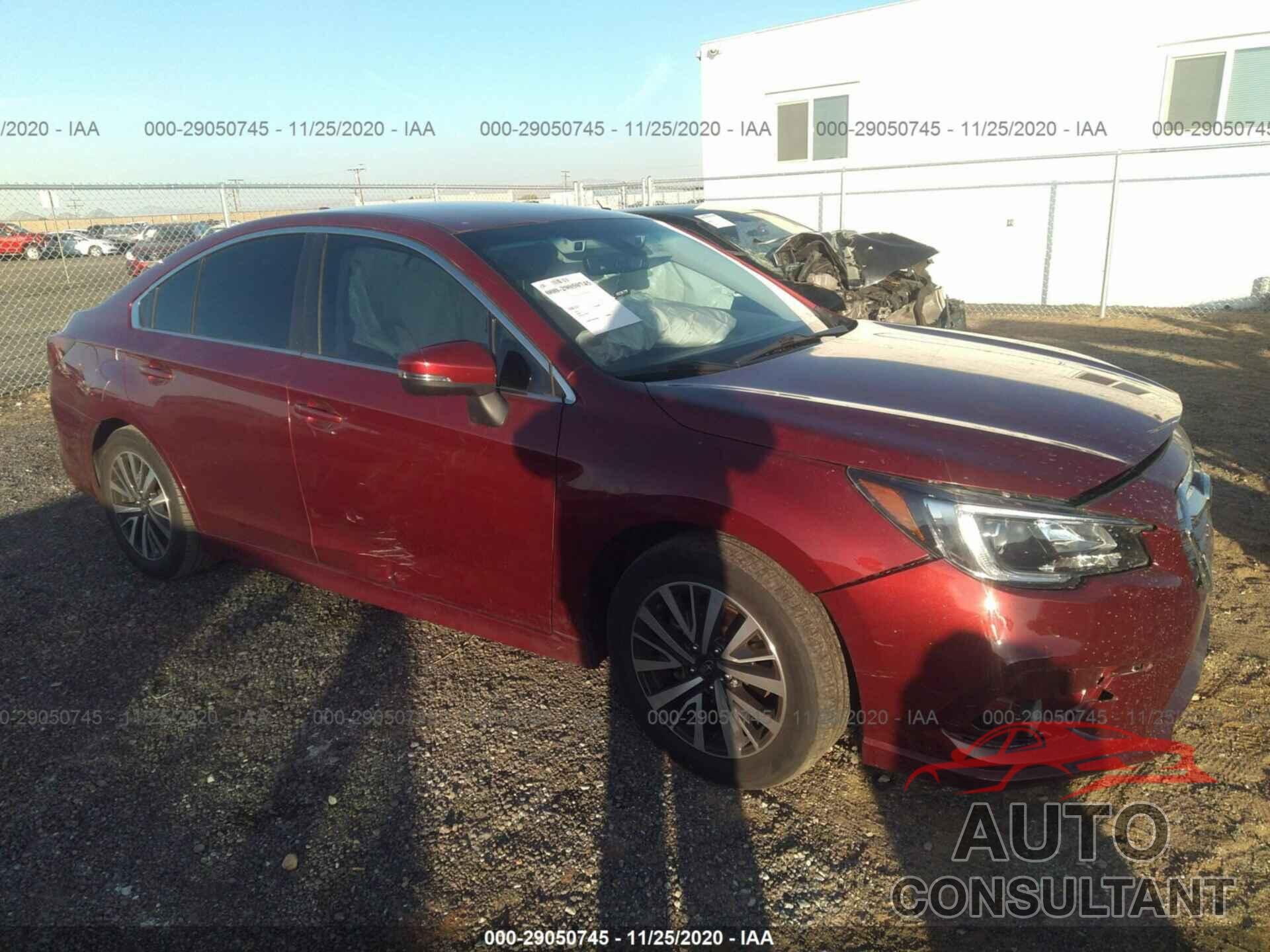SUBARU LEGACY 2018 - 4S3BNAF66J3041776