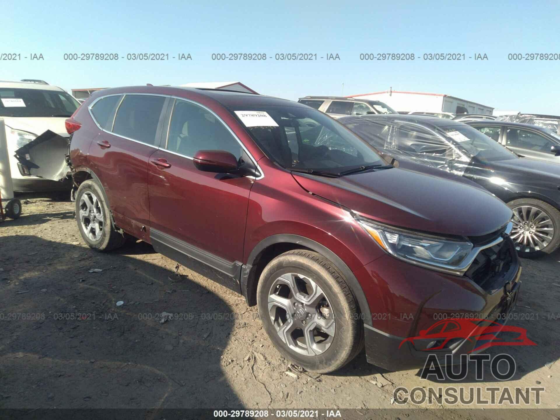 HONDA CR-V 2018 - 7FARW1H57JE032639