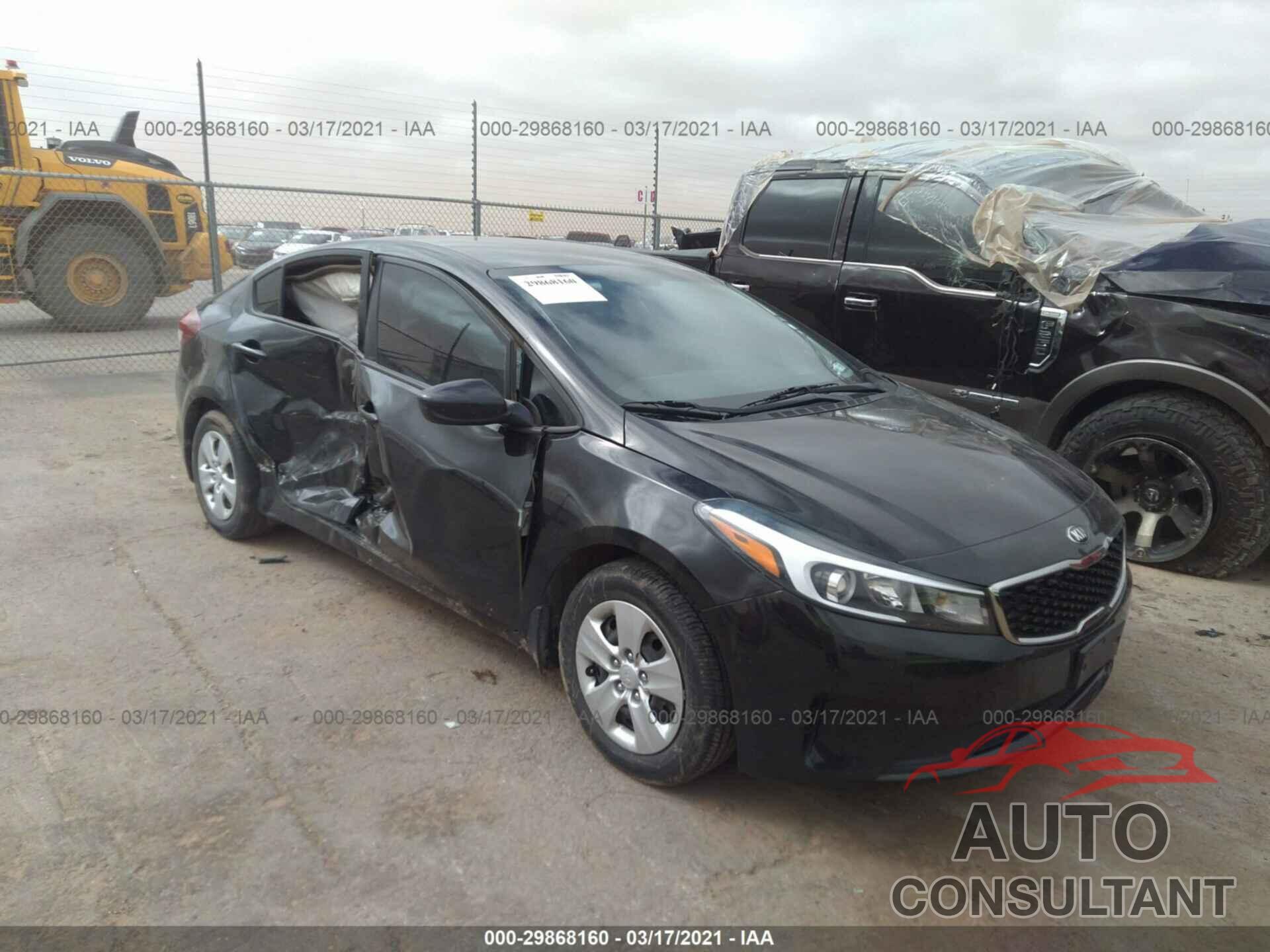 KIA FORTE 2018 - 3KPFK4A74JE174606