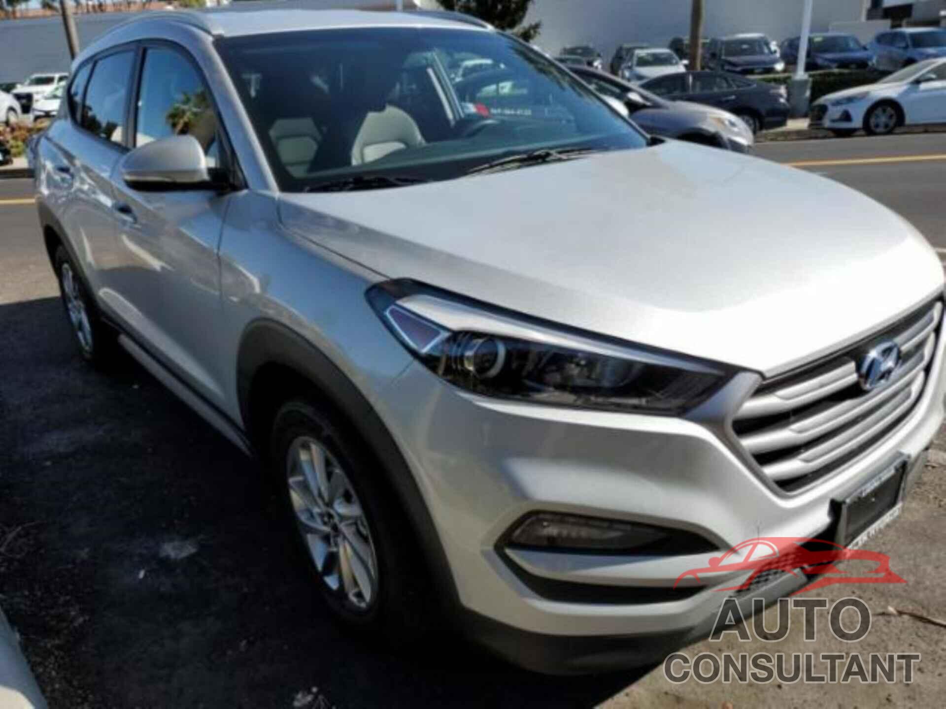 HYUNDAI TUCSON 2018 - KM8J33A49JU653477