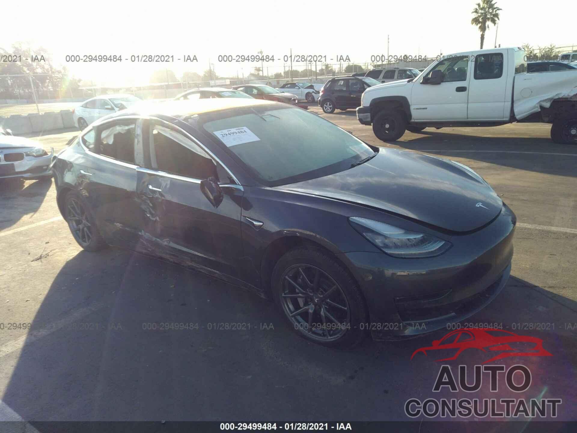 TESLA MODEL 3 2018 - 5YJ3E1EA7JF077621