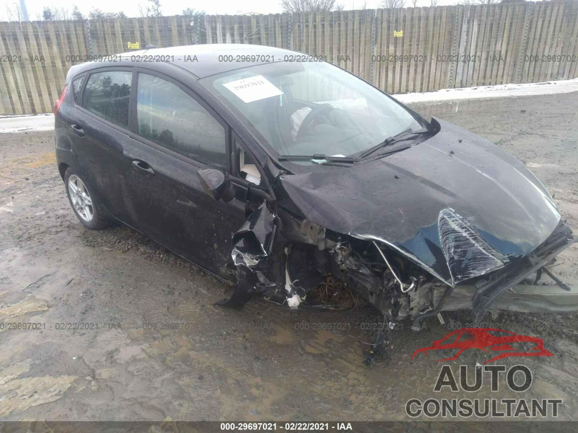 FORD FIESTA 2018 - 3FADP4EJ2JM118870
