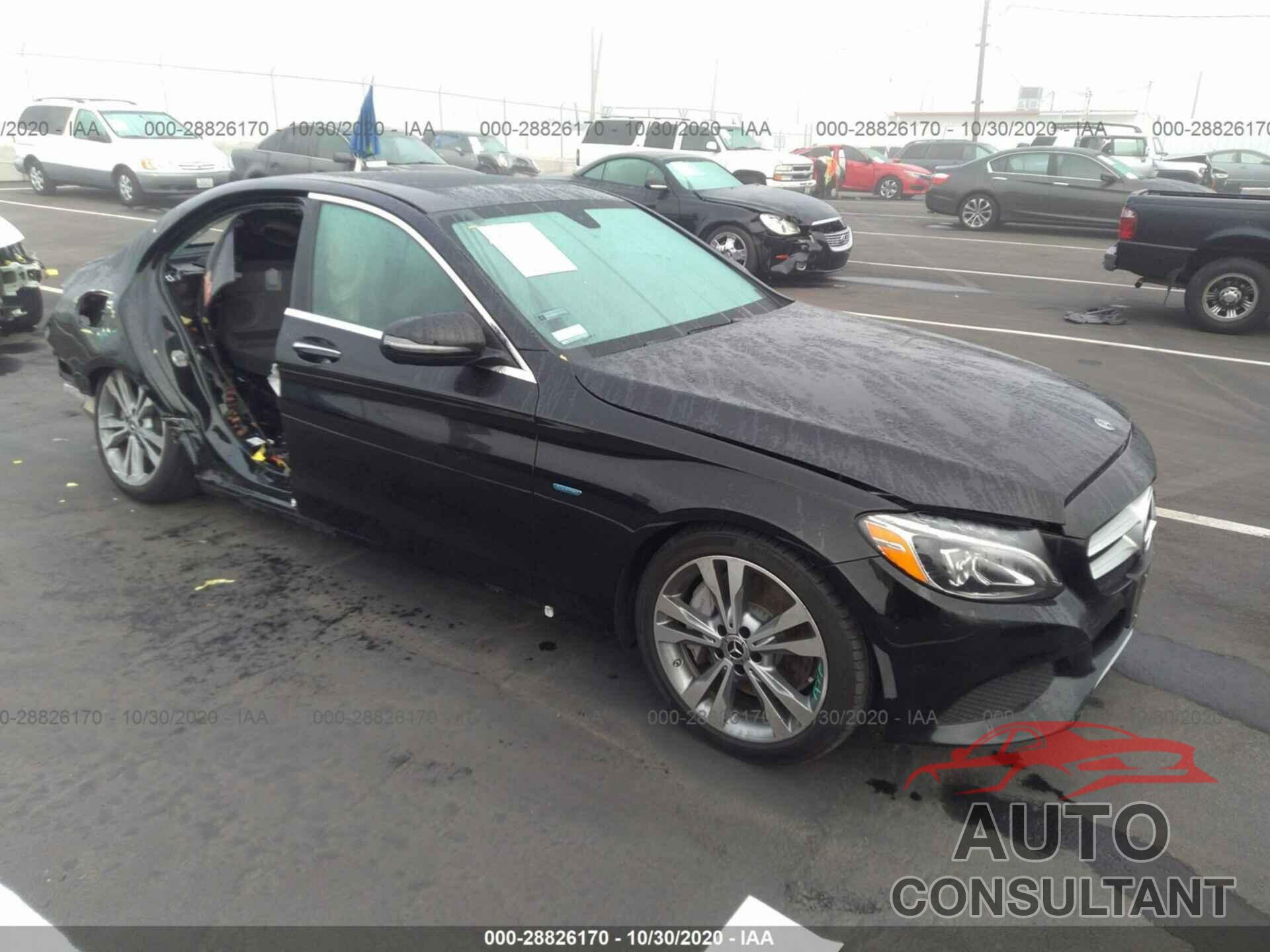 MERCEDES-BENZ C-CLASS 2018 - 55SWF4HB4JU257251