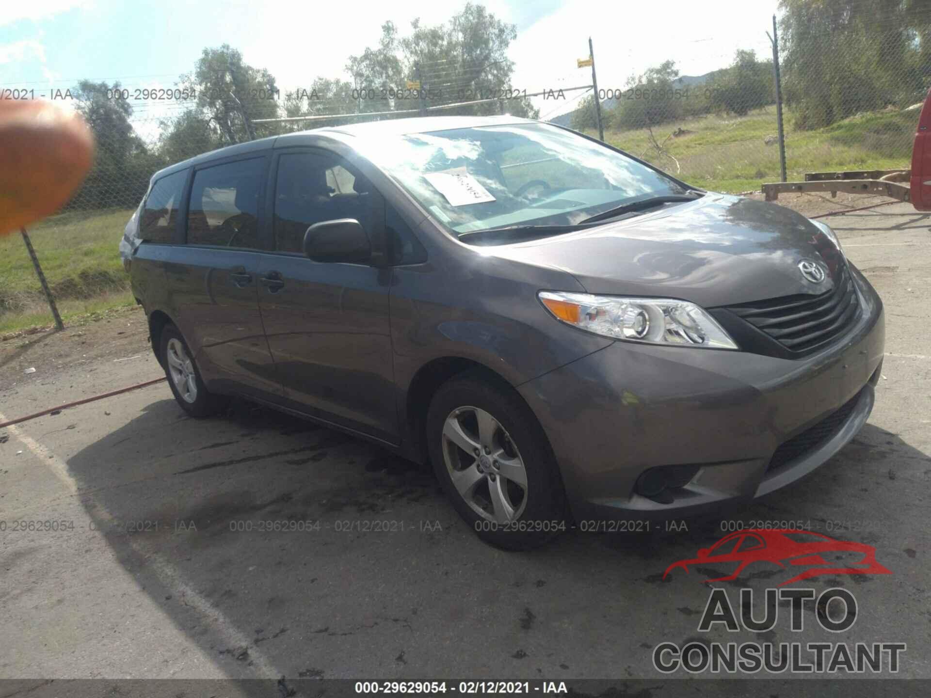 TOYOTA SIENNA 2017 - 5TDZZ3DC6HS861744