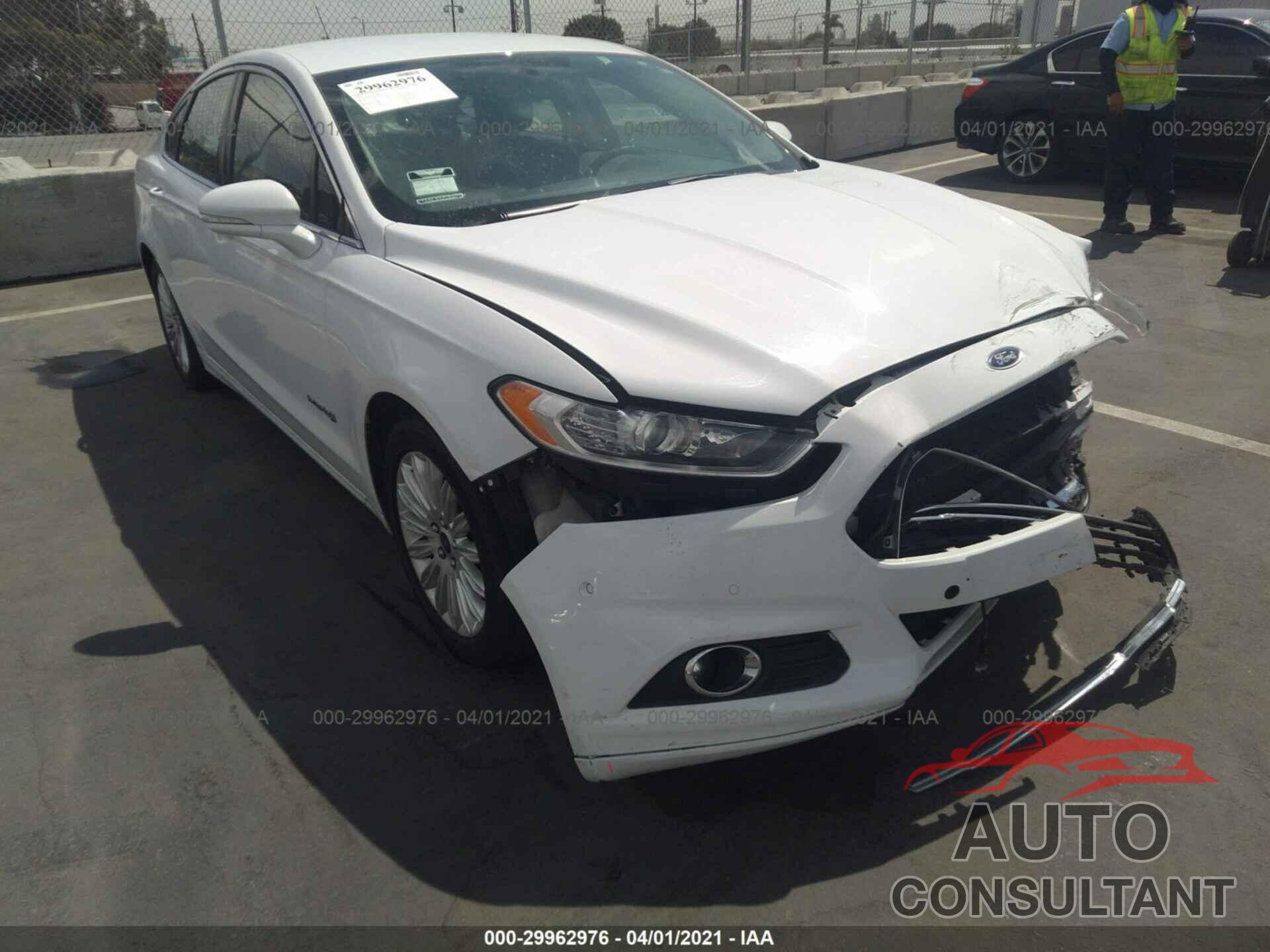 FORD FUSION 2016 - 3FA6P0LU1GR304765