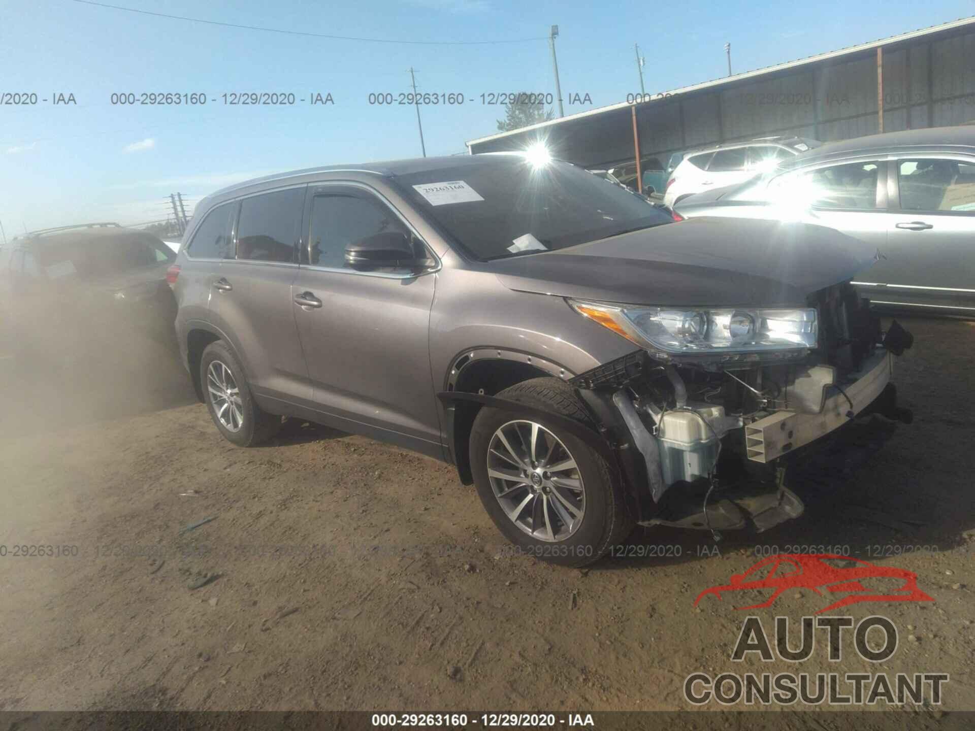 TOYOTA HIGHLANDER 2019 - 5TDJZRFH9KS948411