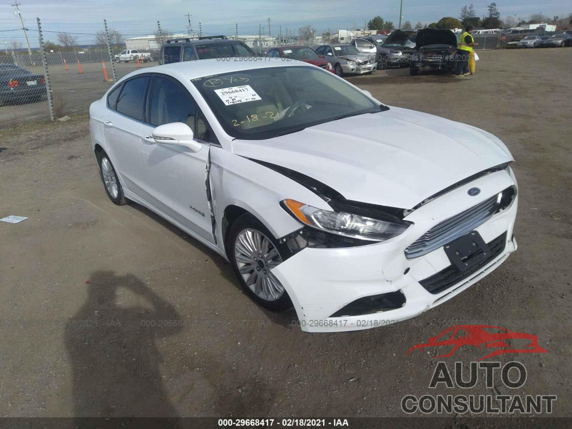 FORD FUSION 2016 - 3FA6P0LU5GR346260