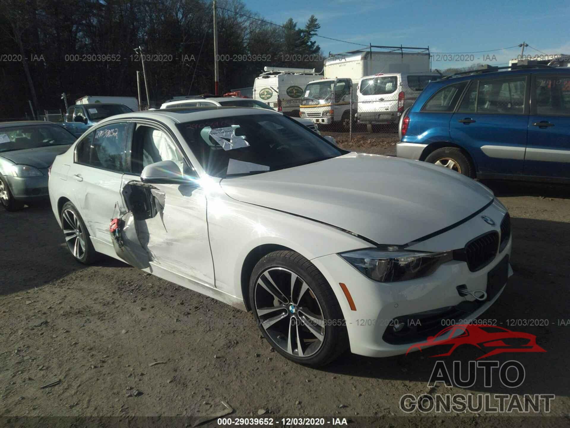 BMW 3 SERIES 2018 - WBA8B7C53JA584562