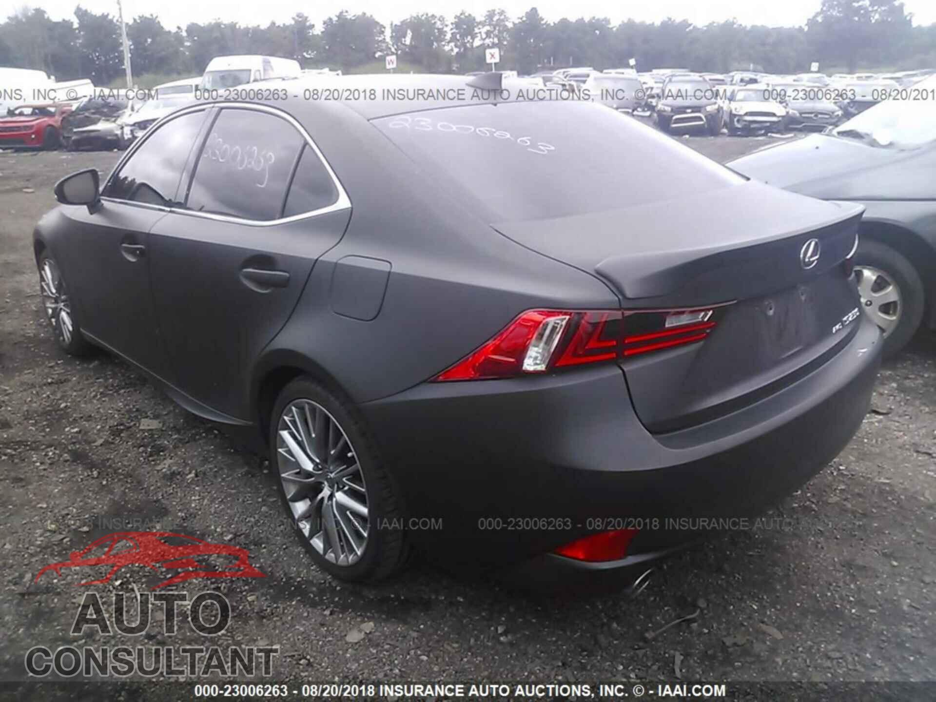 Lexus Is 2015 - JTHCF1D26F5017229