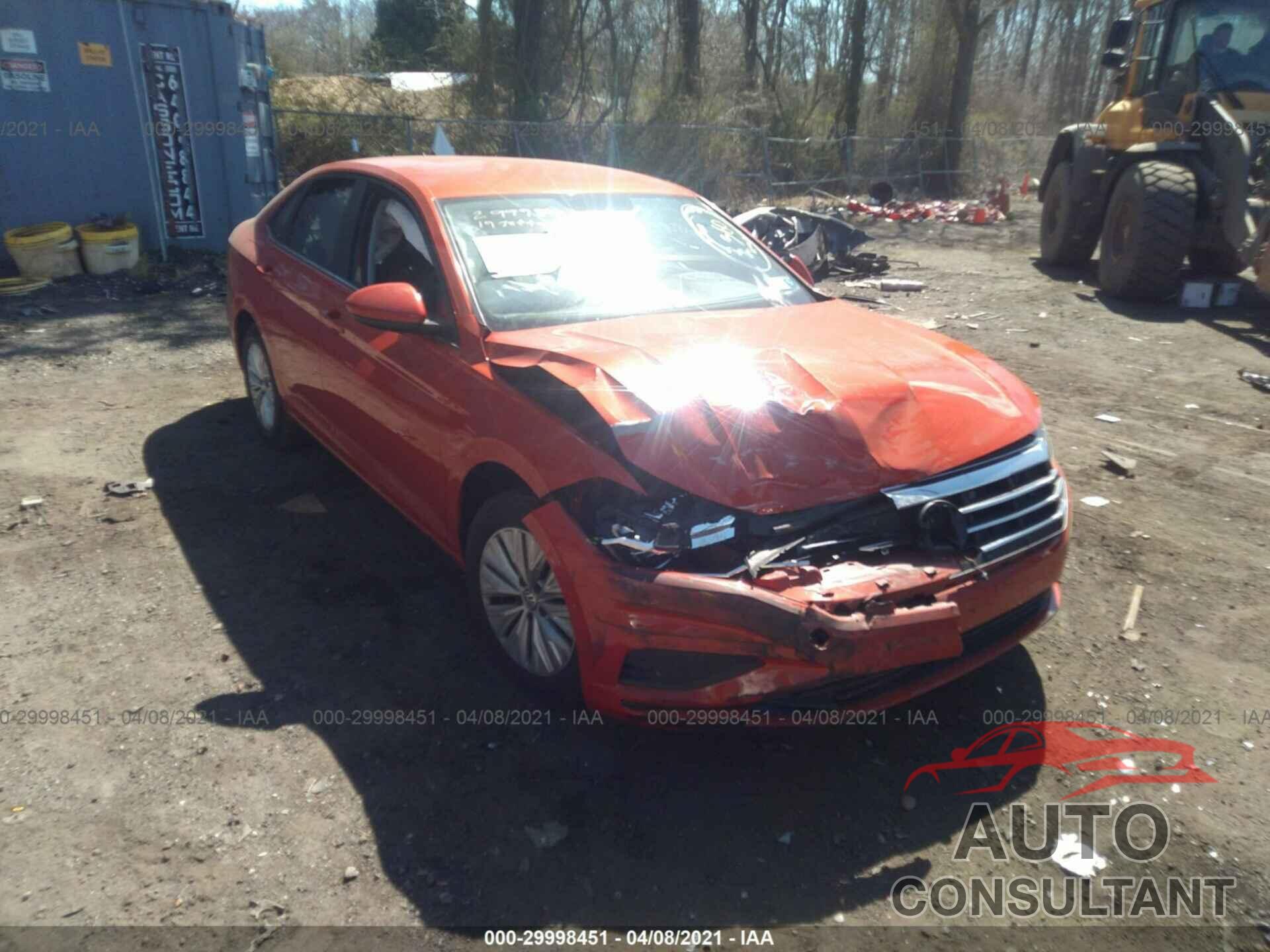 VOLKSWAGEN JETTA 2019 - 3VWC57BU3KM027567