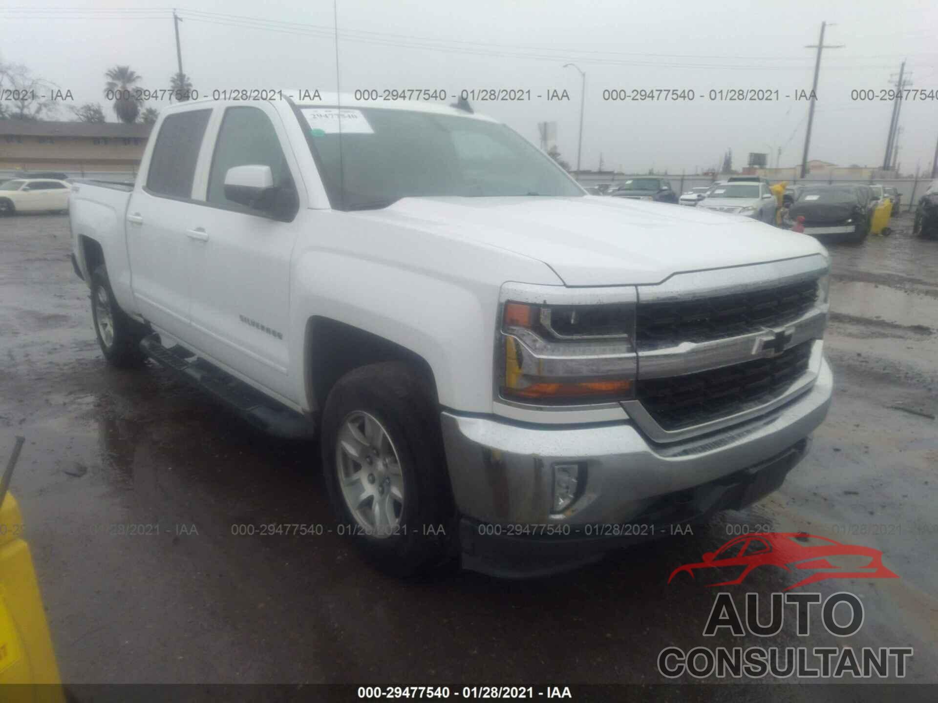 CHEVROLET SILVERADO 1500 2018 - 3GCUKREC4JG255735