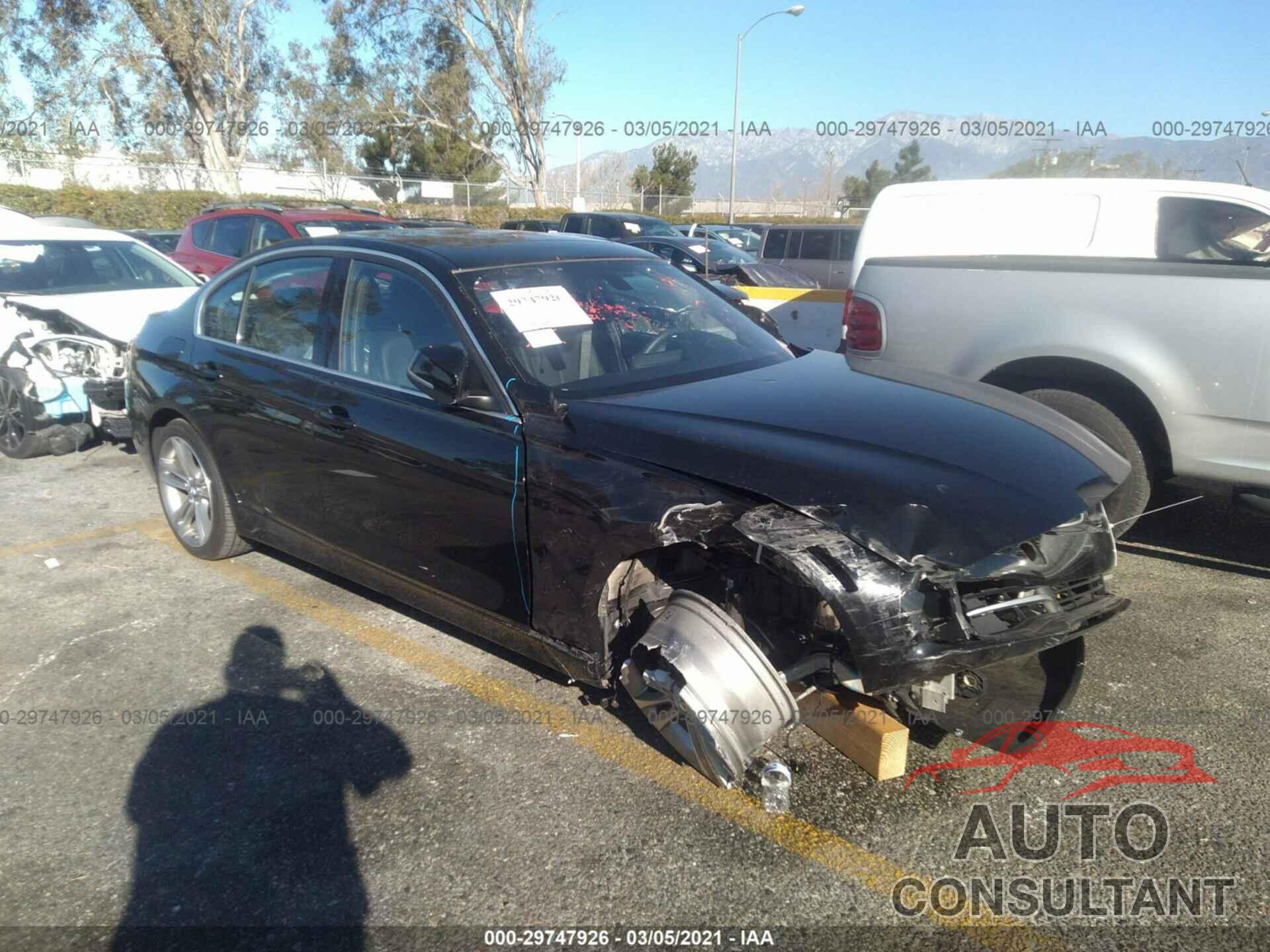 BMW 3 SERIES 2018 - WBA8D9G53JNU73079